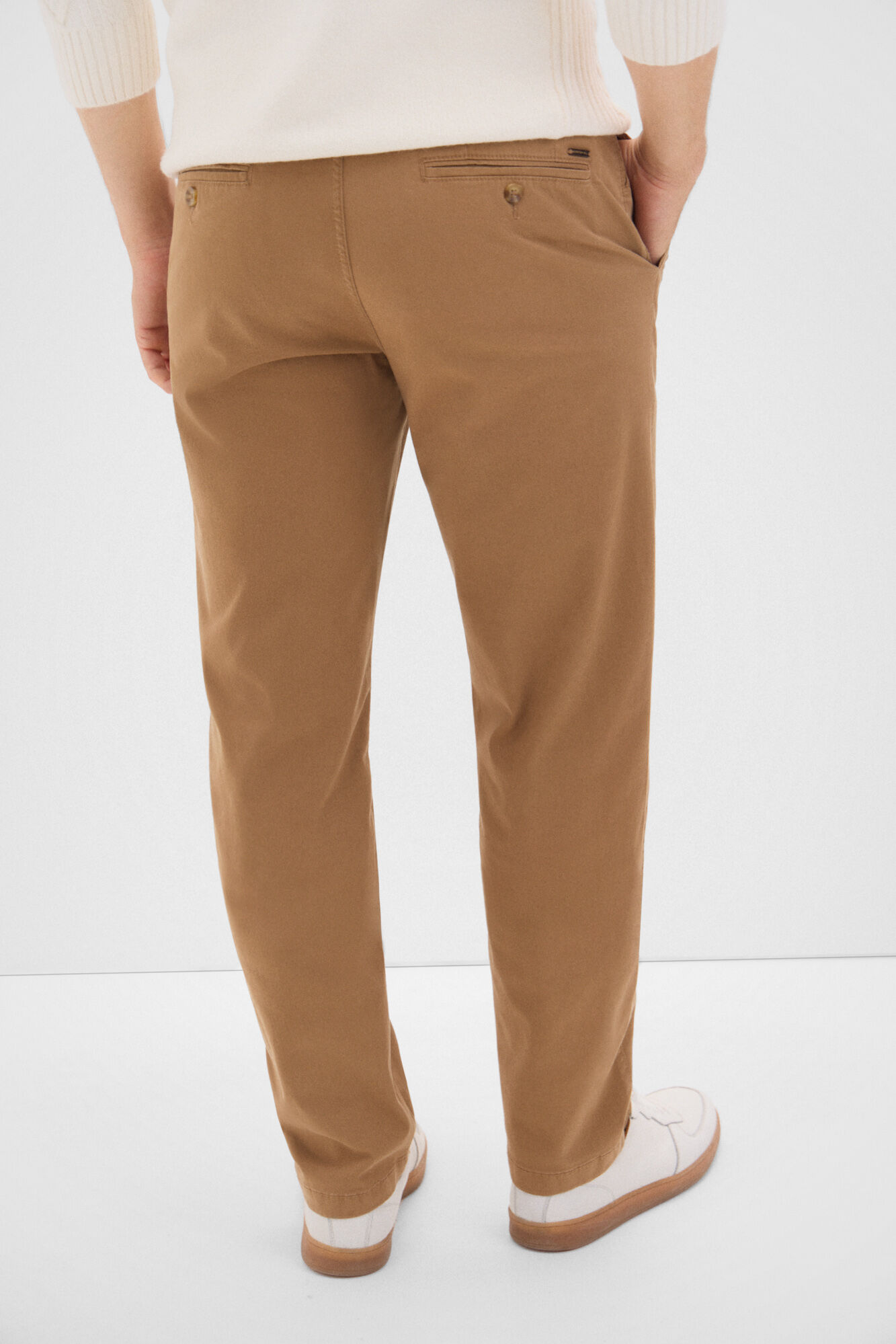 Cortefiel Pantal&oacute;n chino regular fit Camel