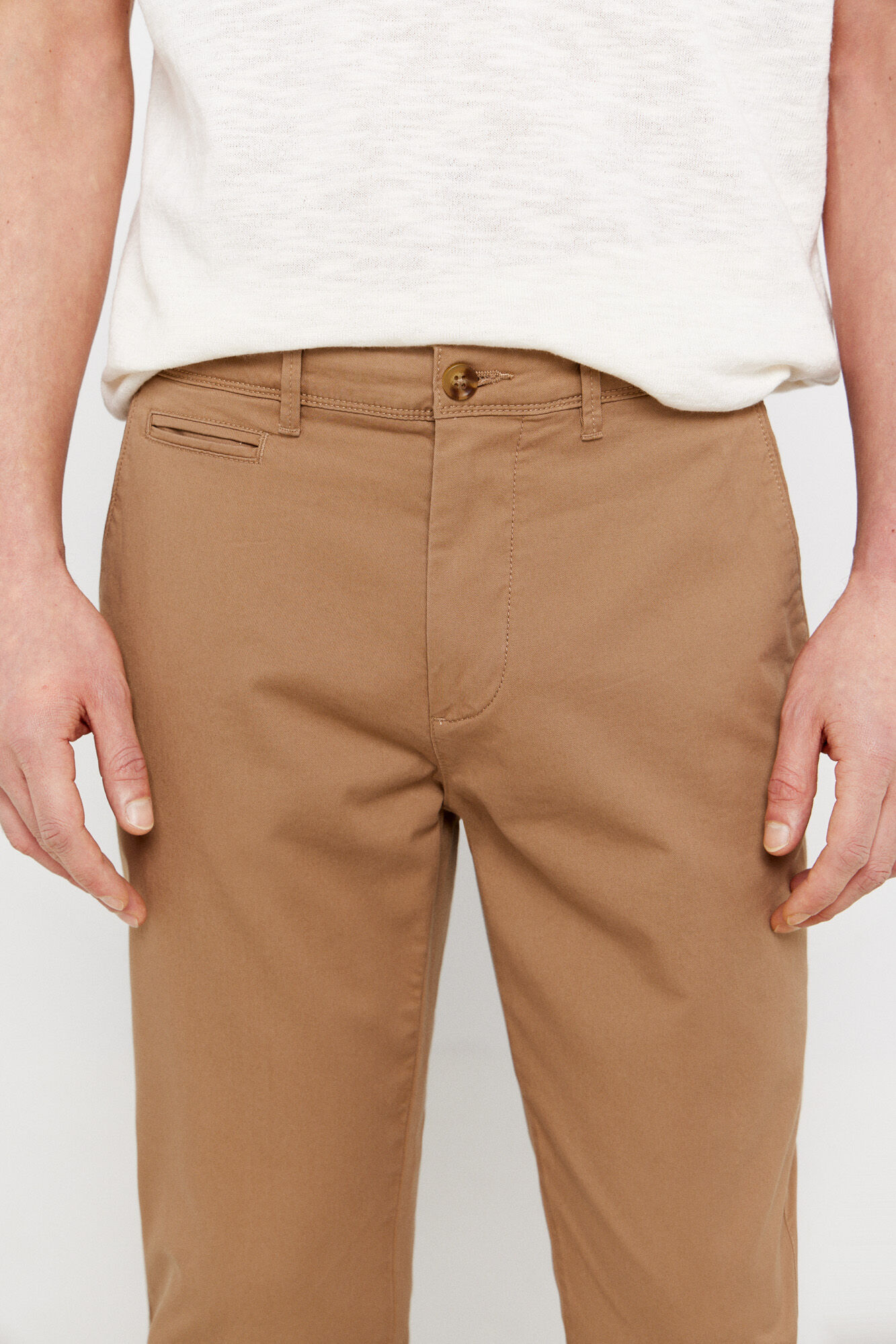 Cortefiel Pantal&oacute;n chino slim fit Beige