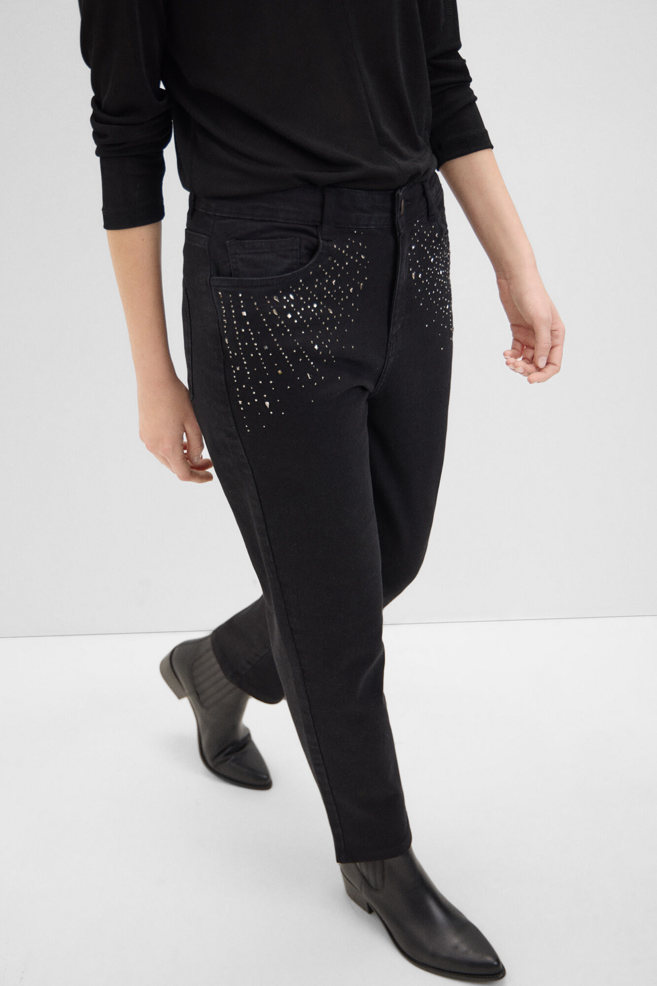 Cortefiel Pantalones Mom Joyas Negro