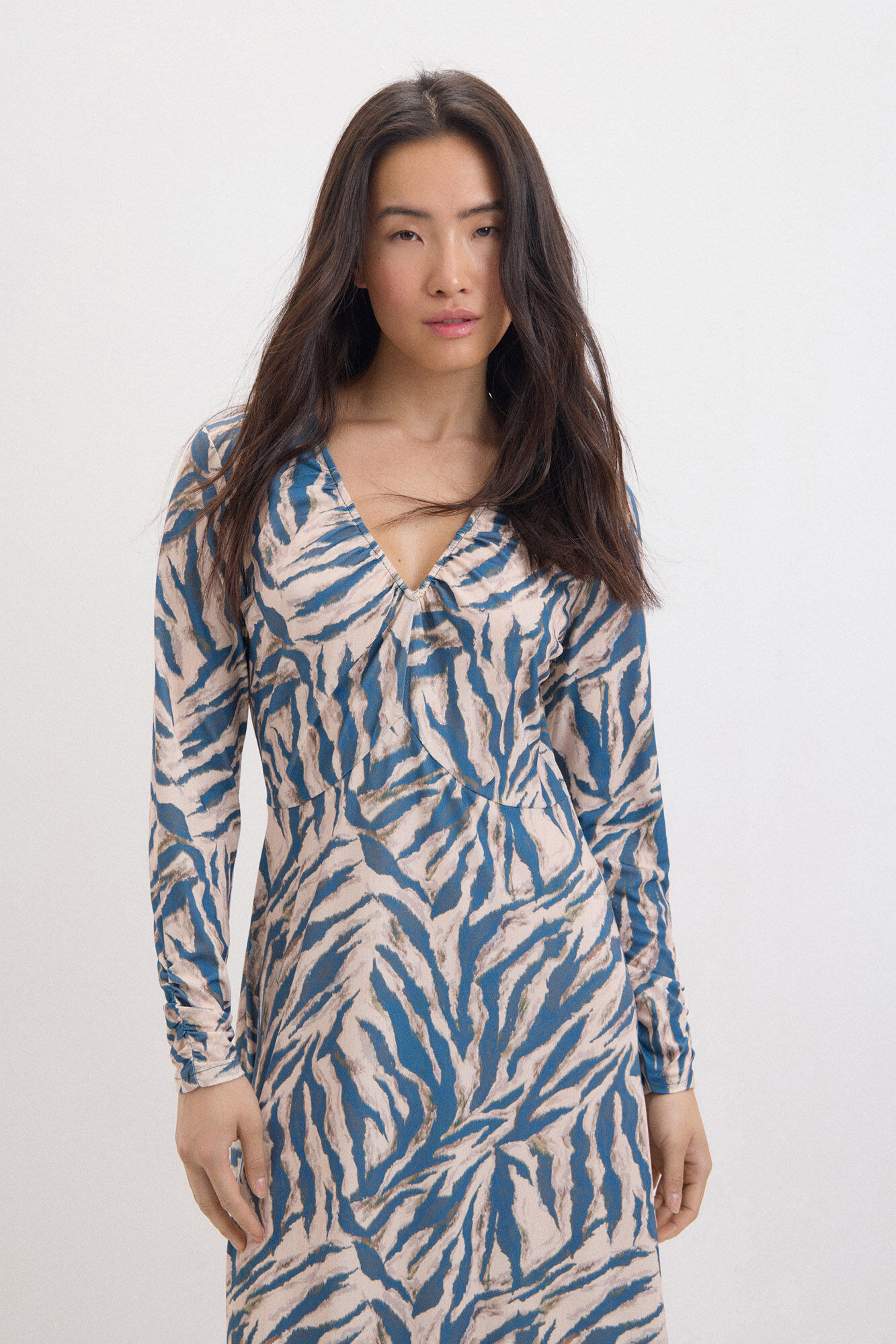 Cortefiel Vestido estampado manga murci&eacute;lago