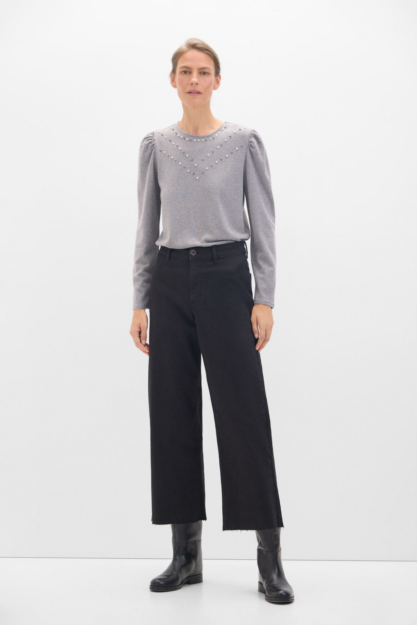 Cortefiel Camiseta con studs Gris
