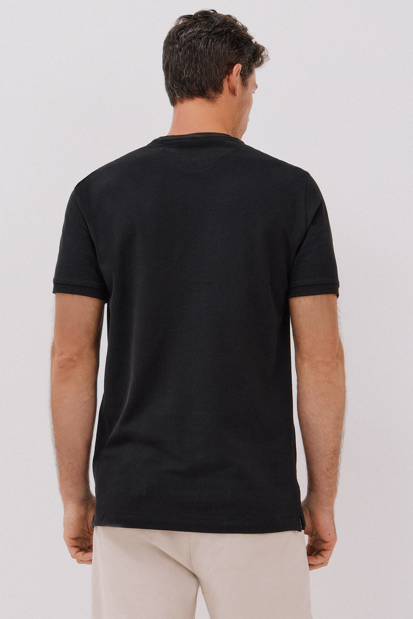 Cortefiel Playera b&aacute;sica piqu&eacute; Negro