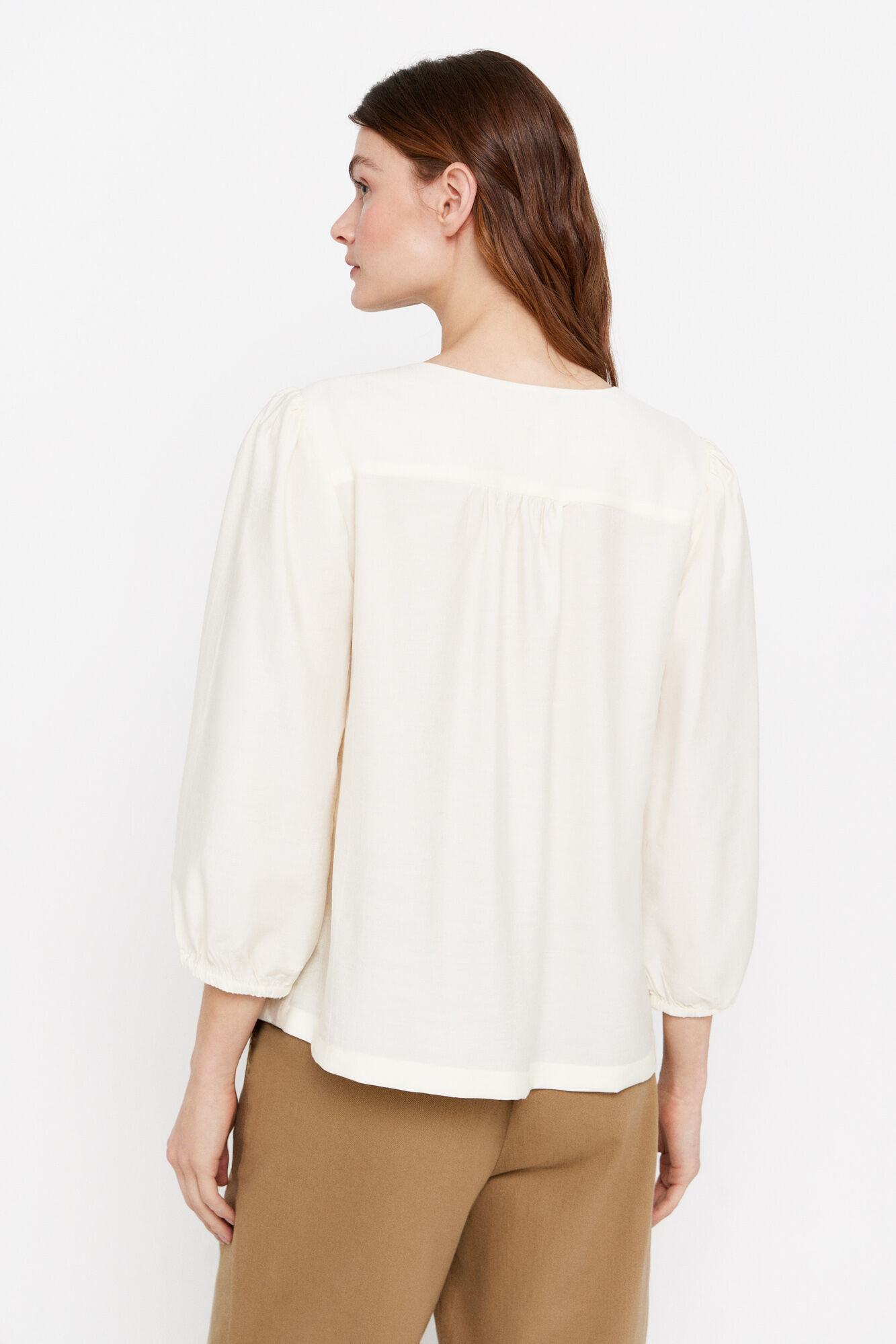 Cortefiel Blusa escote pico Blanco