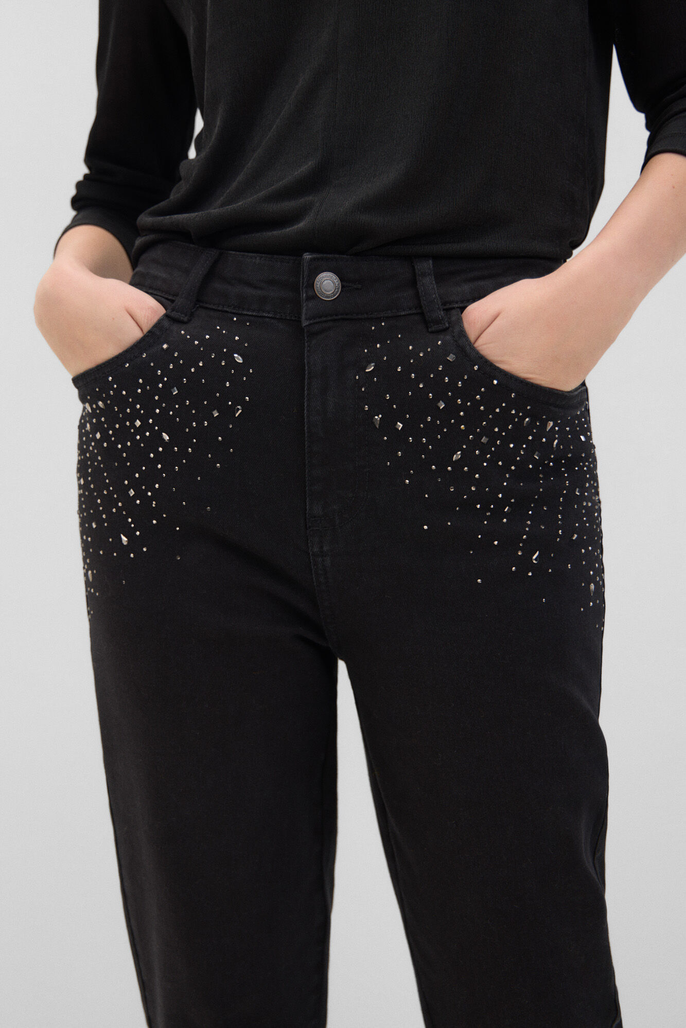 Cortefiel Pantalones Mom Joyas Negro