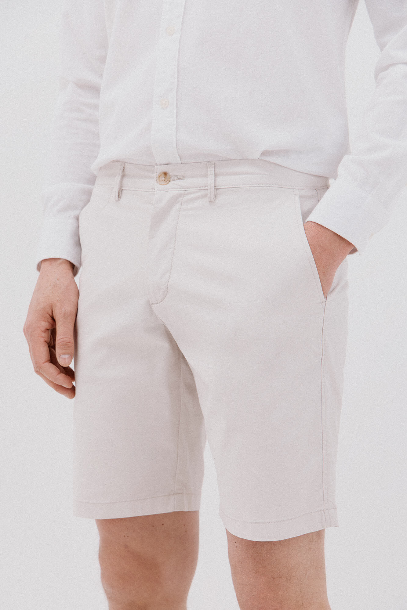 Cortefiel Bermudas chino