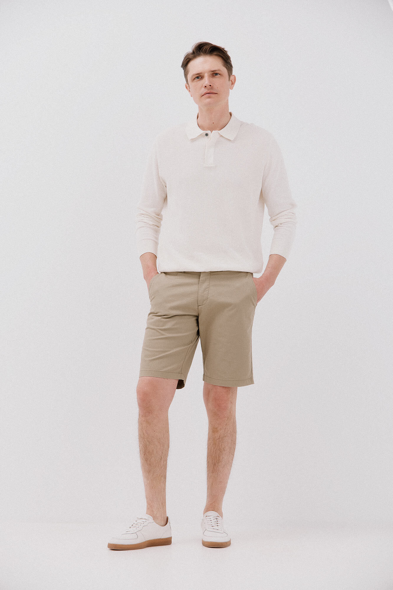 Cortefiel Bermudas chino Kaki