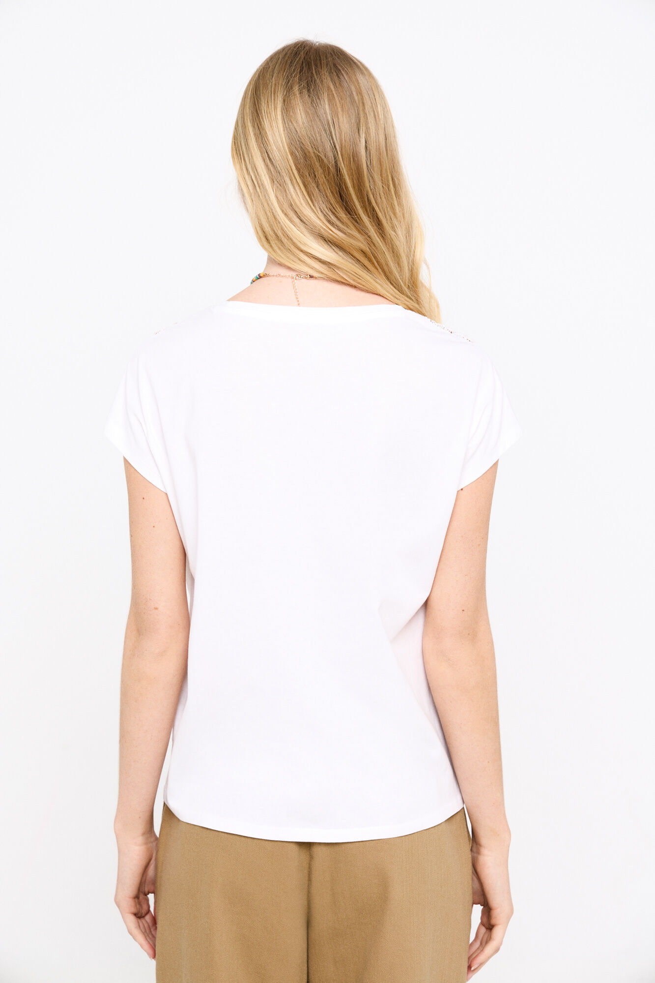Cortefiel Camiseta b&aacute;sica puntilla Blanco