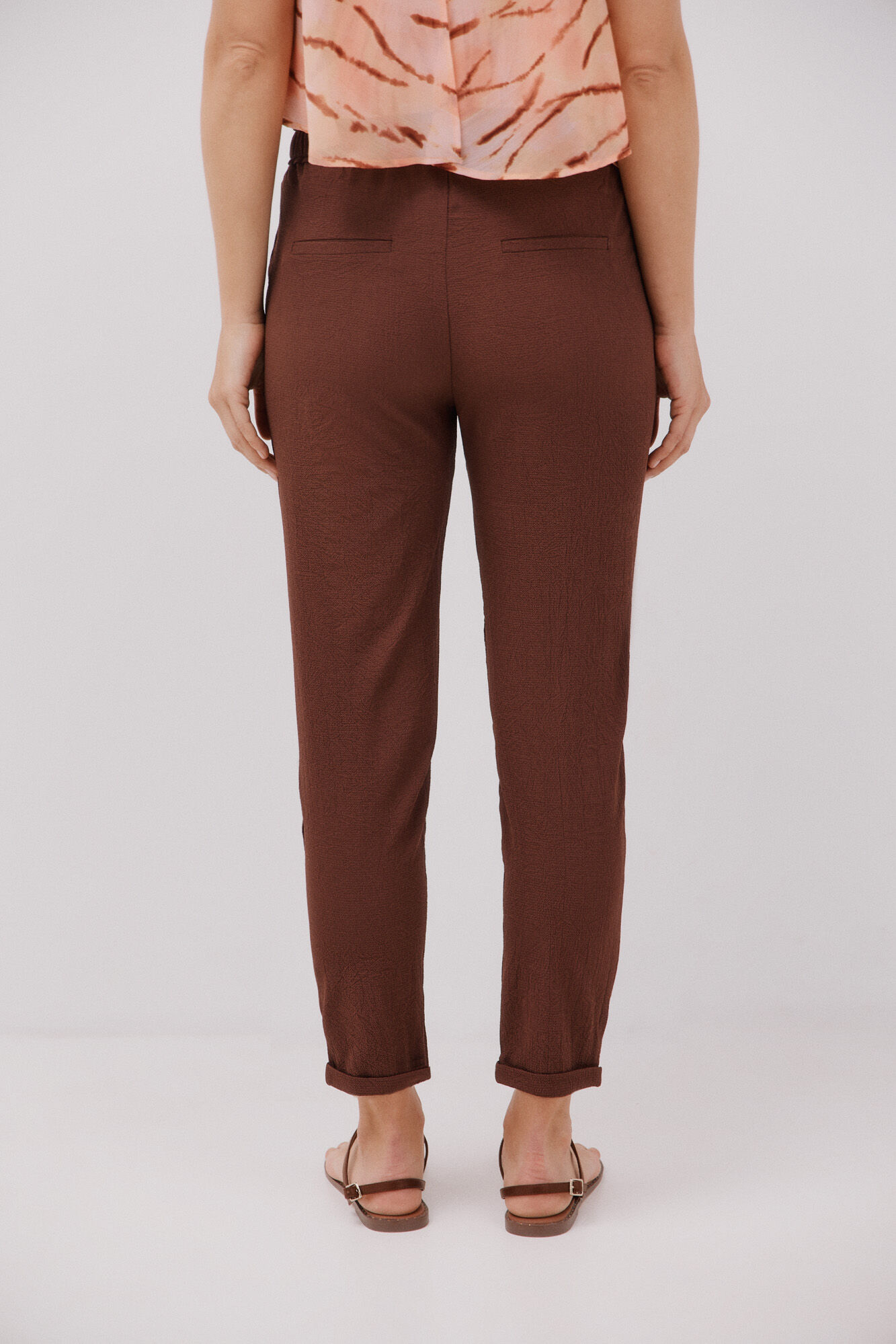 Cortefiel Pantal&oacute;n fluido Marr&oacute;n oscuro