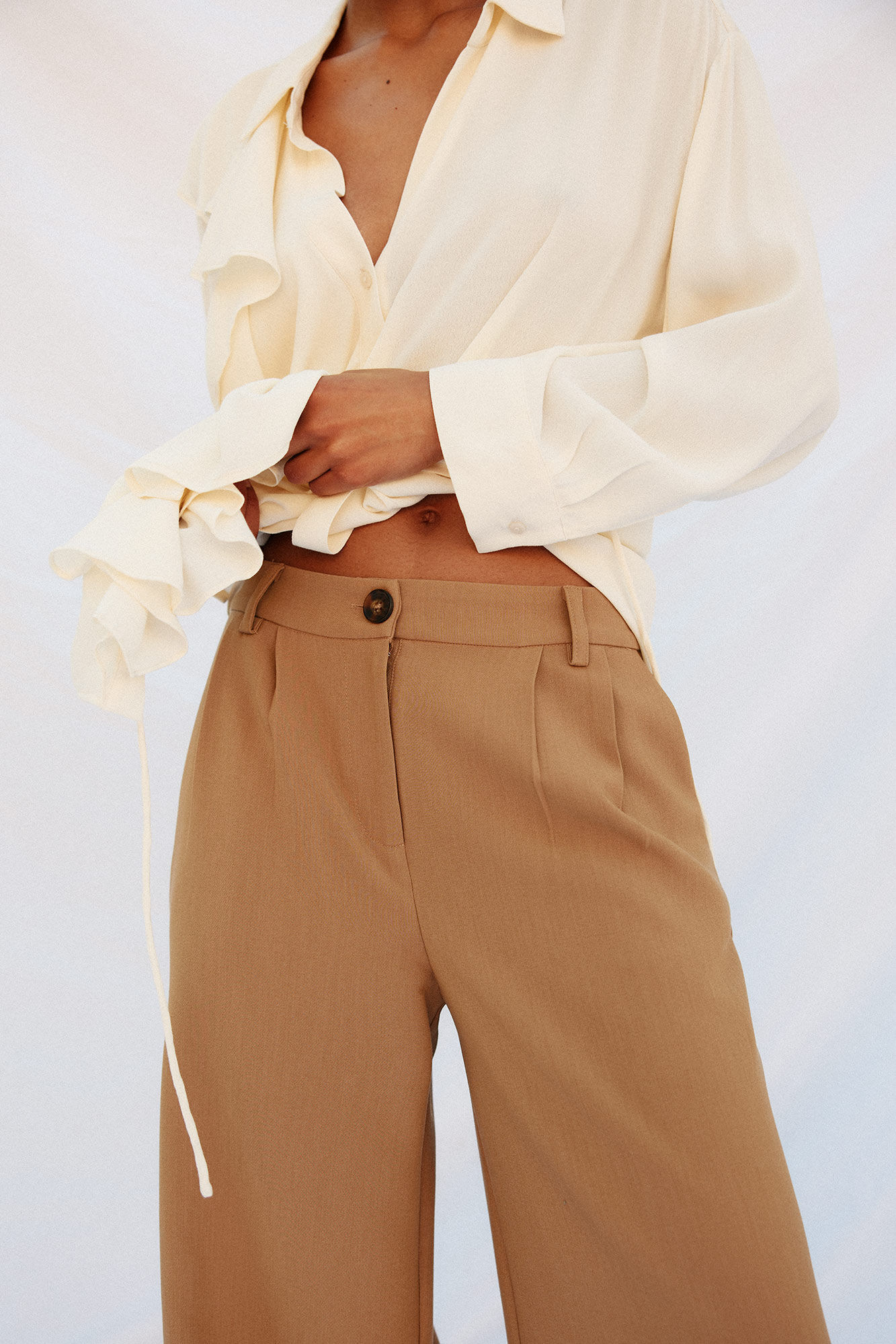 Cortefiel Pantal&oacute;n de pinzas Beige