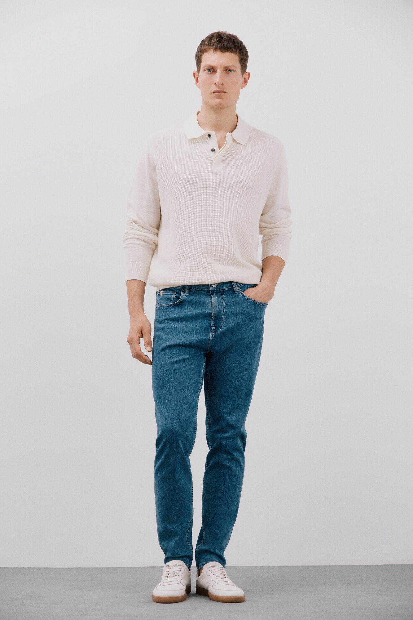 Cortefiel Jeans ligero tapered fit Azul