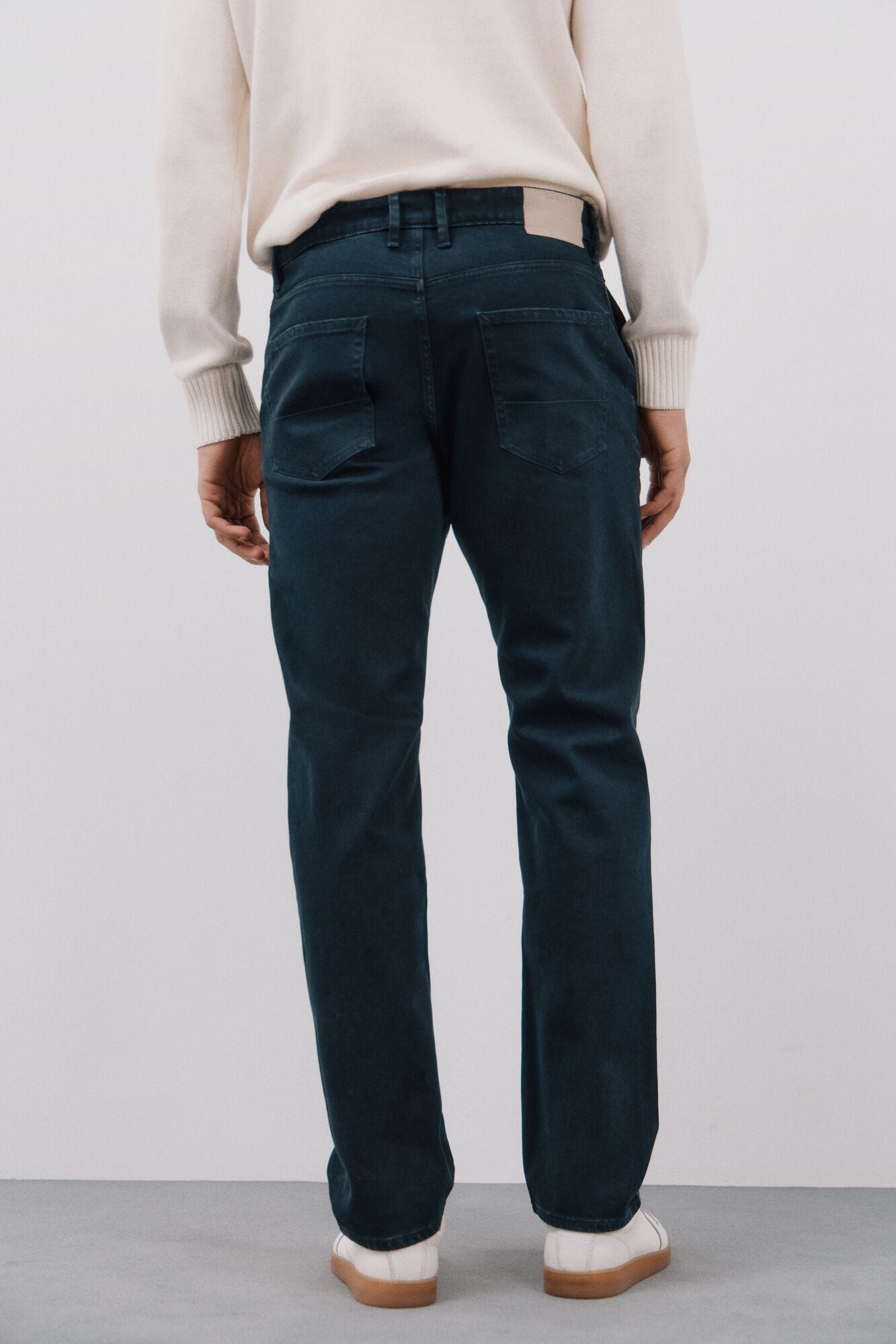 Cortefiel Pantal&oacute;n 5 bolsillos color regular fit Azul marino