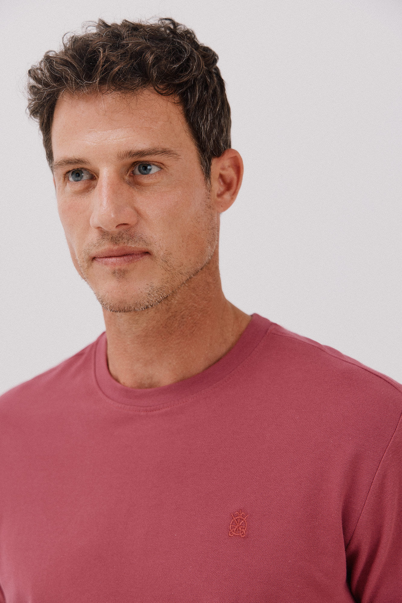 Cortefiel Playera b&aacute;sica piqu&eacute; Rojo