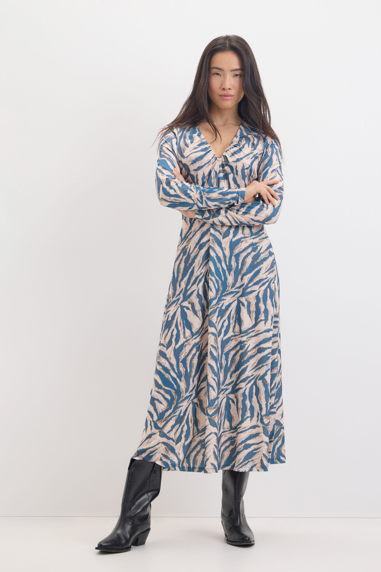 Cortefiel Vestido estampado manga murci&eacute;lago