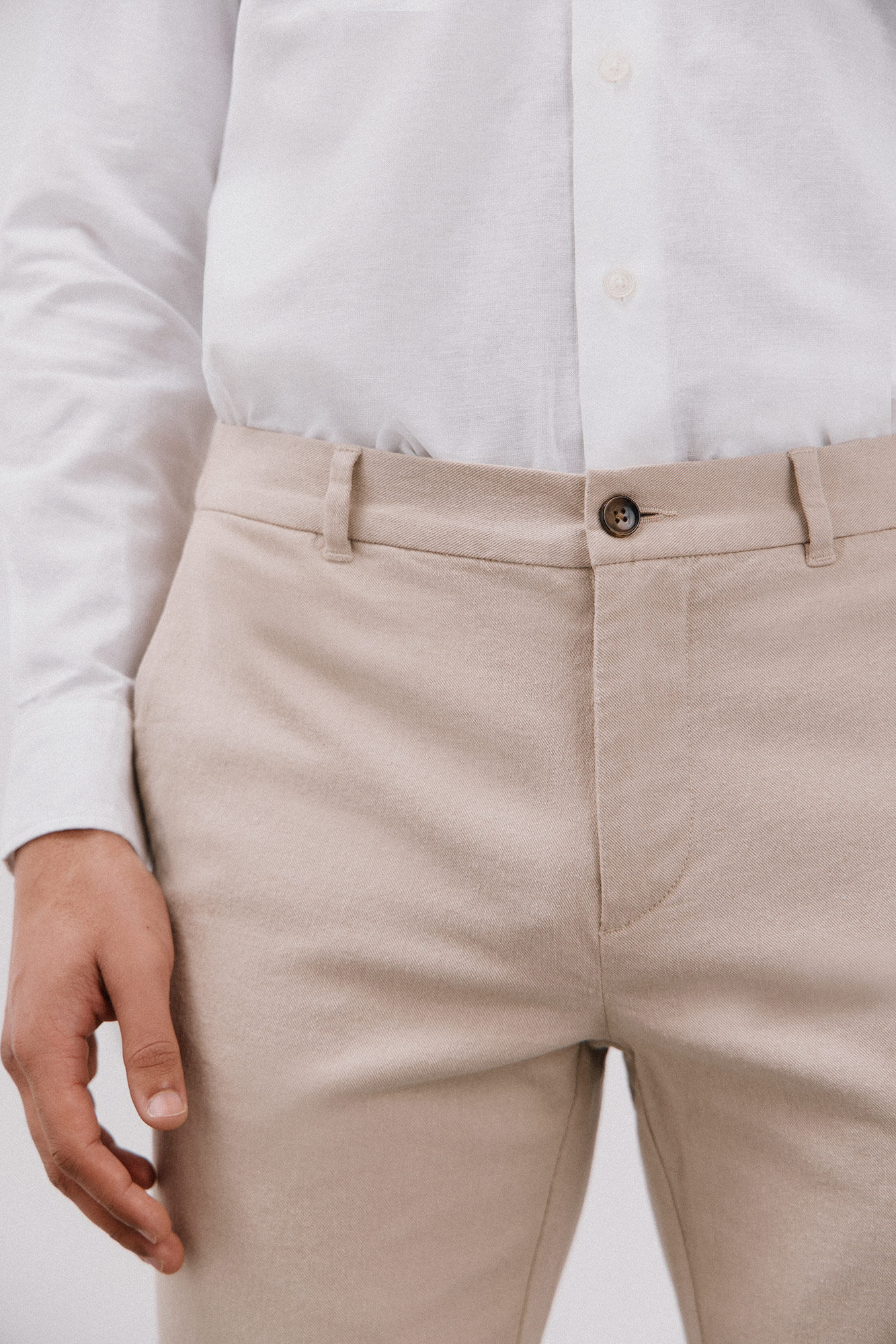 Cortefiel Pantal&oacute;n chino algod&oacute;n-lino Beige