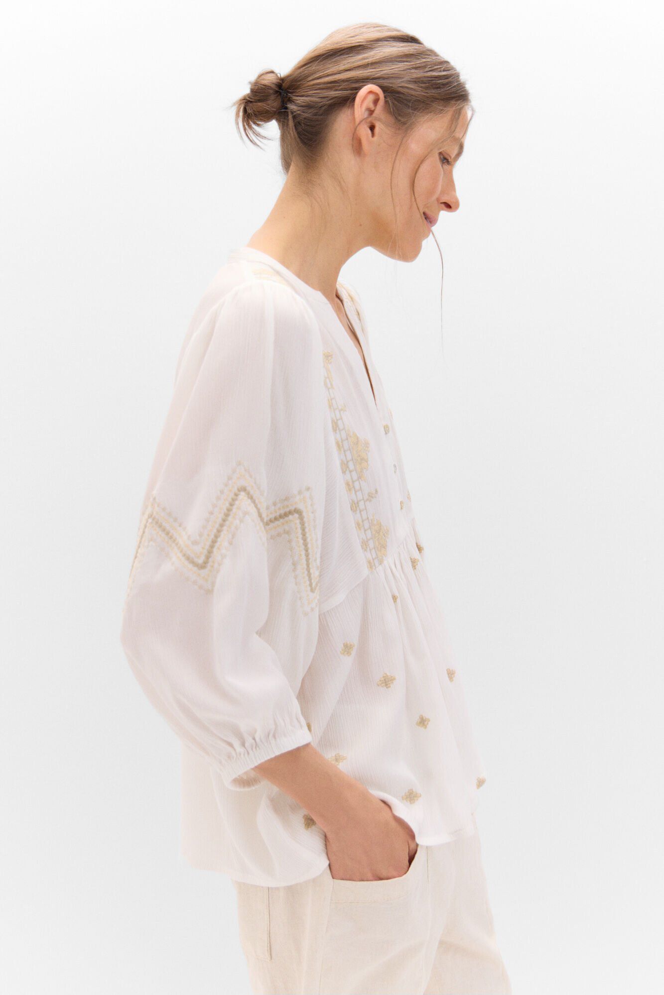 Cortefiel Blusa bordada canes&uacute; Blanco