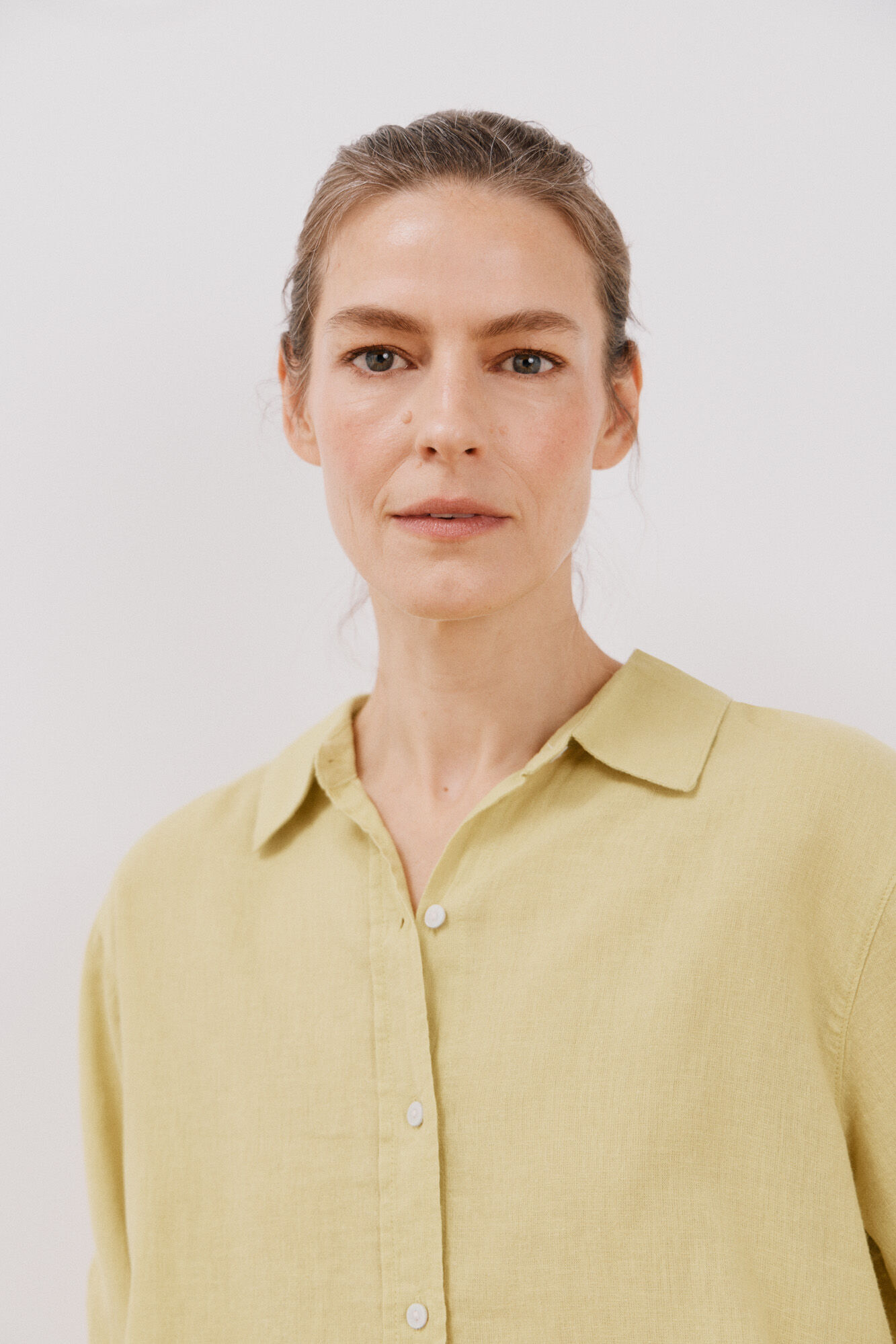Cortefiel Camisa manga larga con lino Amarillo