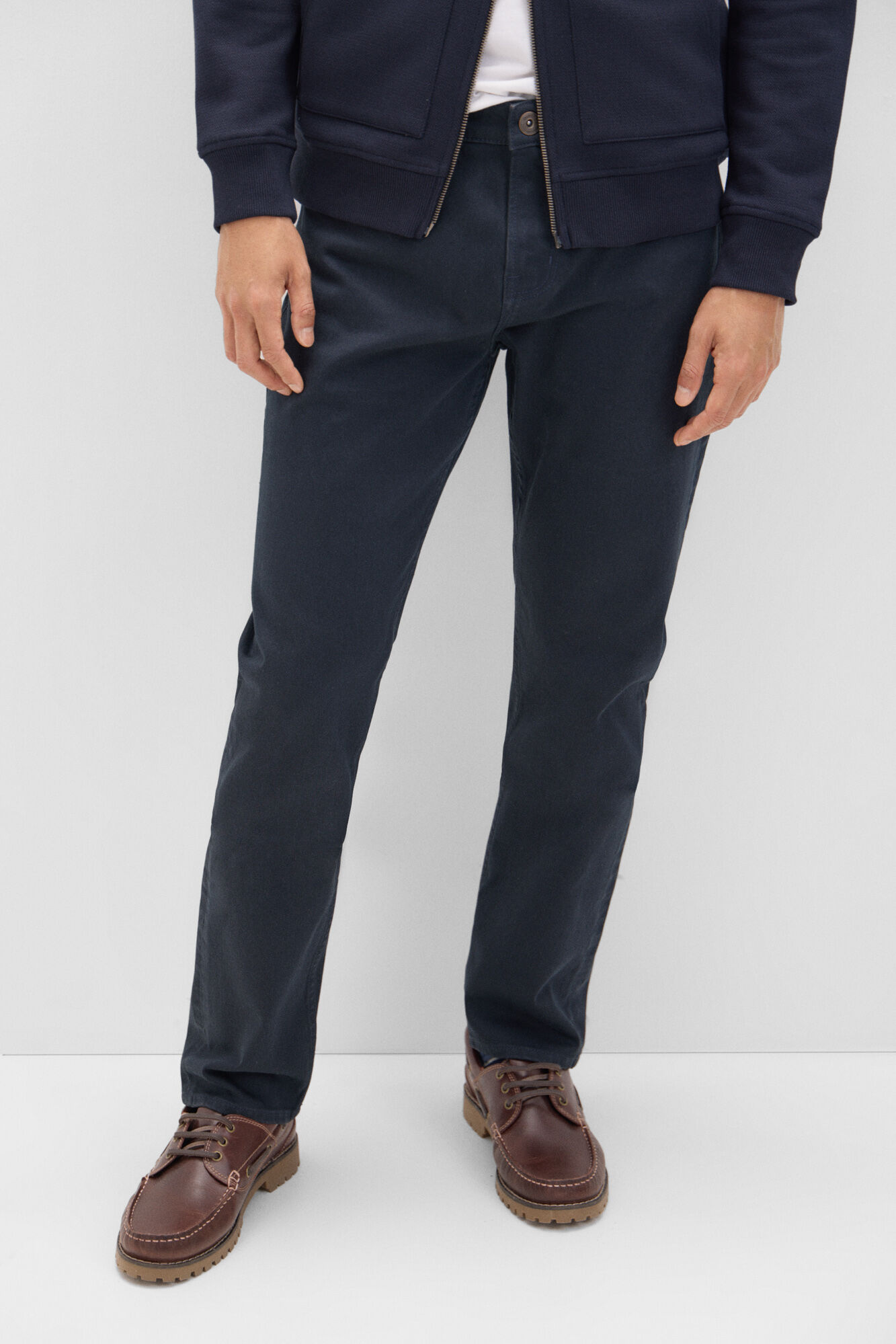 Cortefiel Pantal&oacute;n 5 bolsillos color regular fit Azul marino