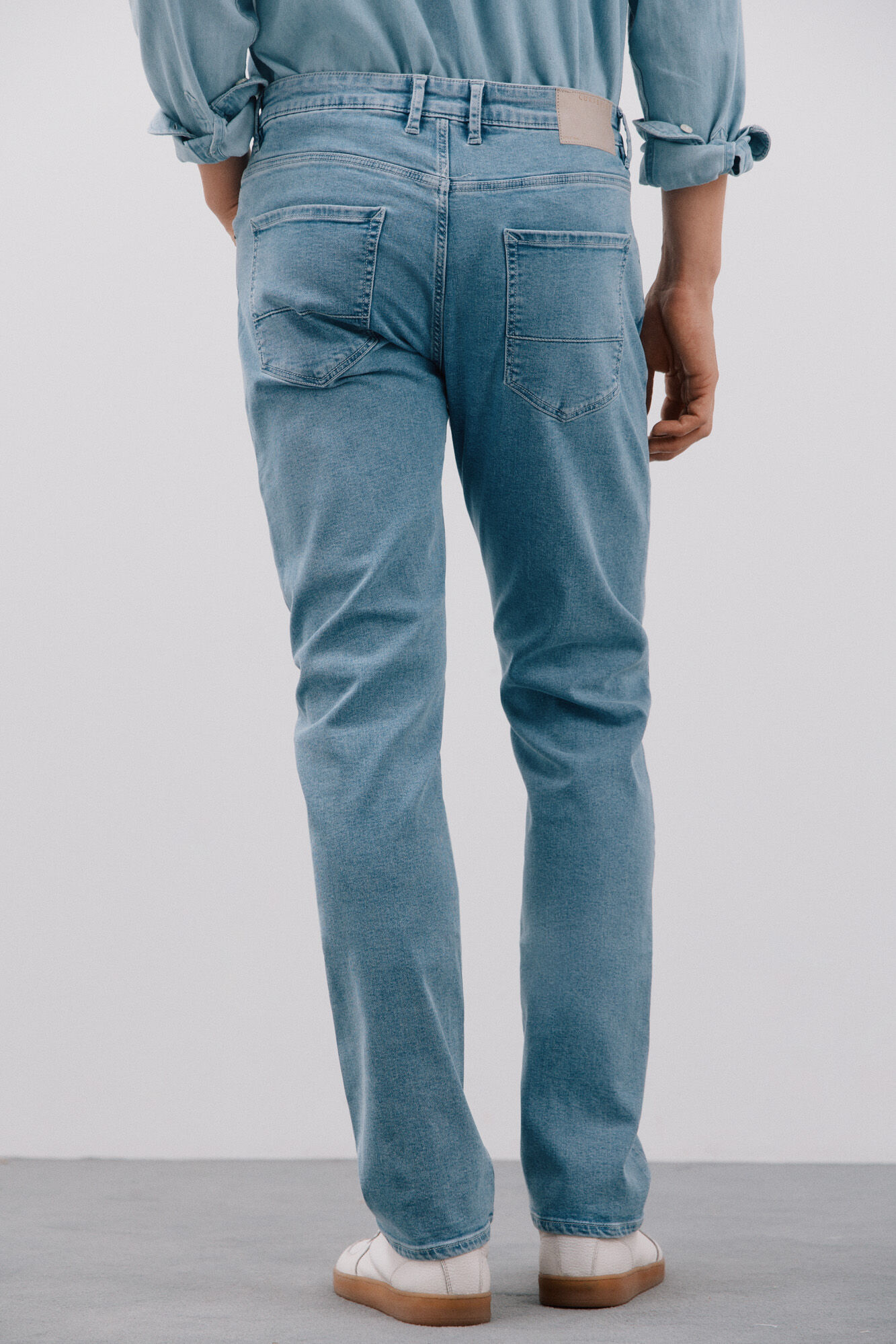 Cortefiel Jeans ligero regular fit Azul