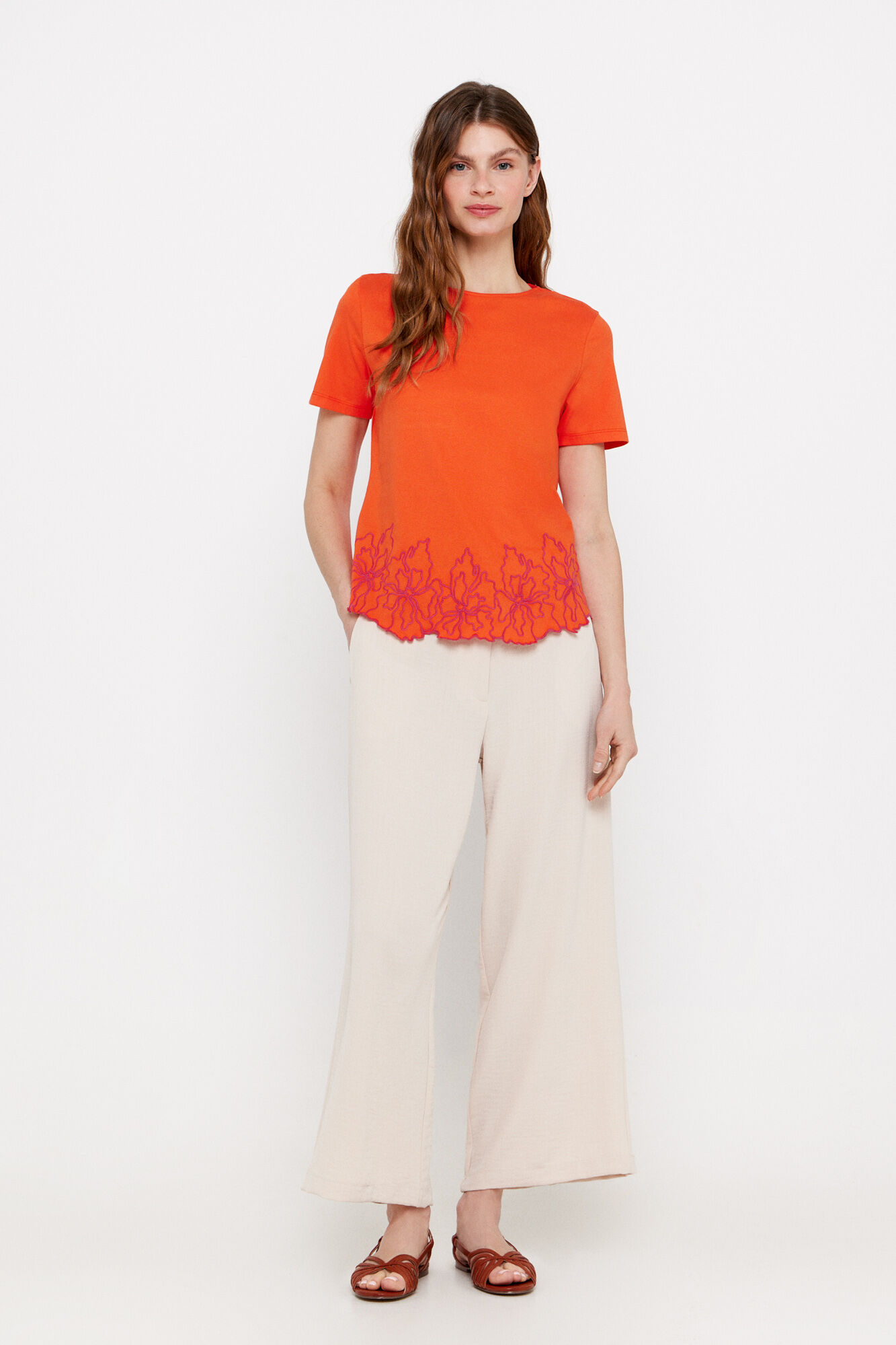 Cortefiel Camiseta bajo bordado Naranja