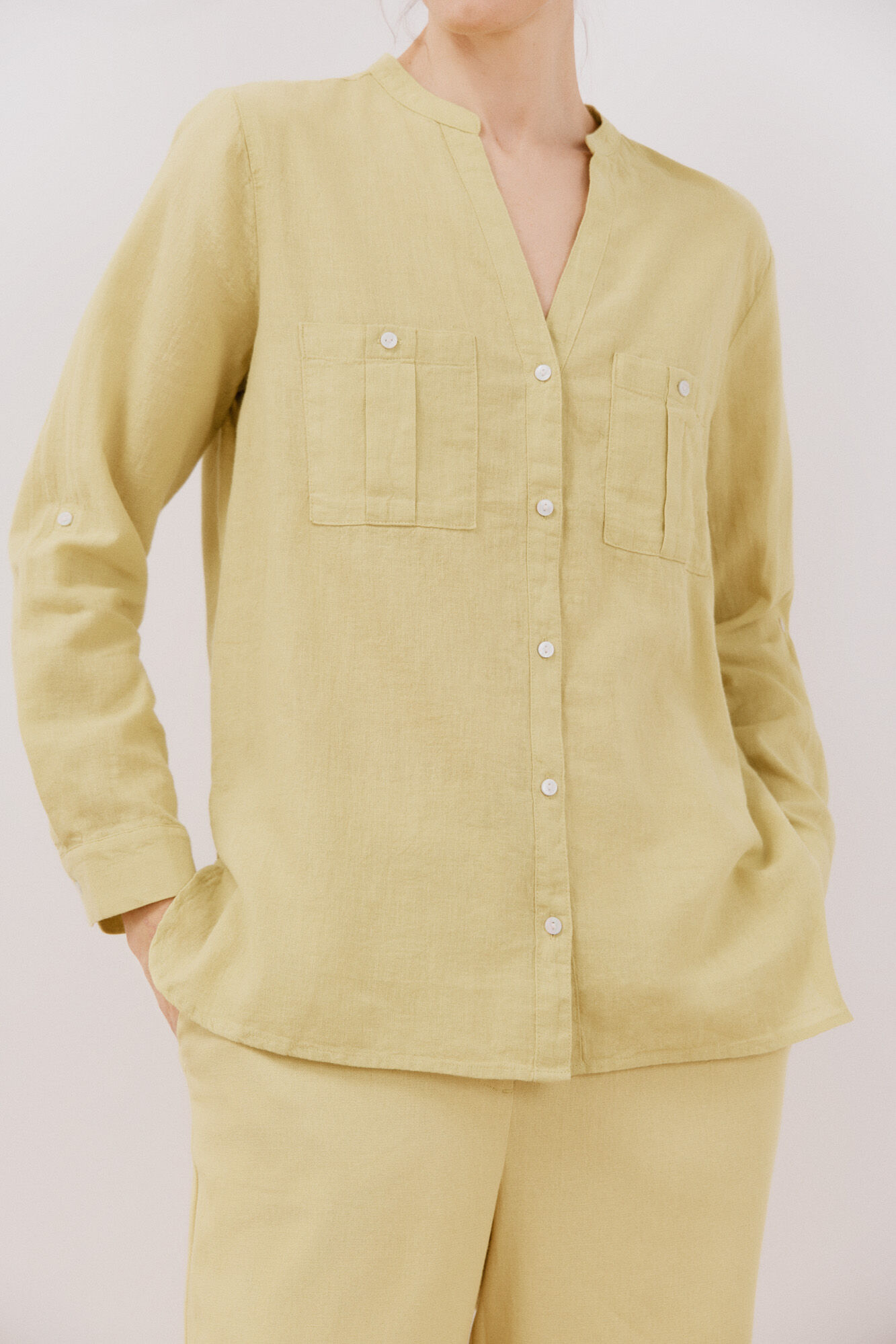 Cortefiel Camisa confeccionada con lino Amarillo