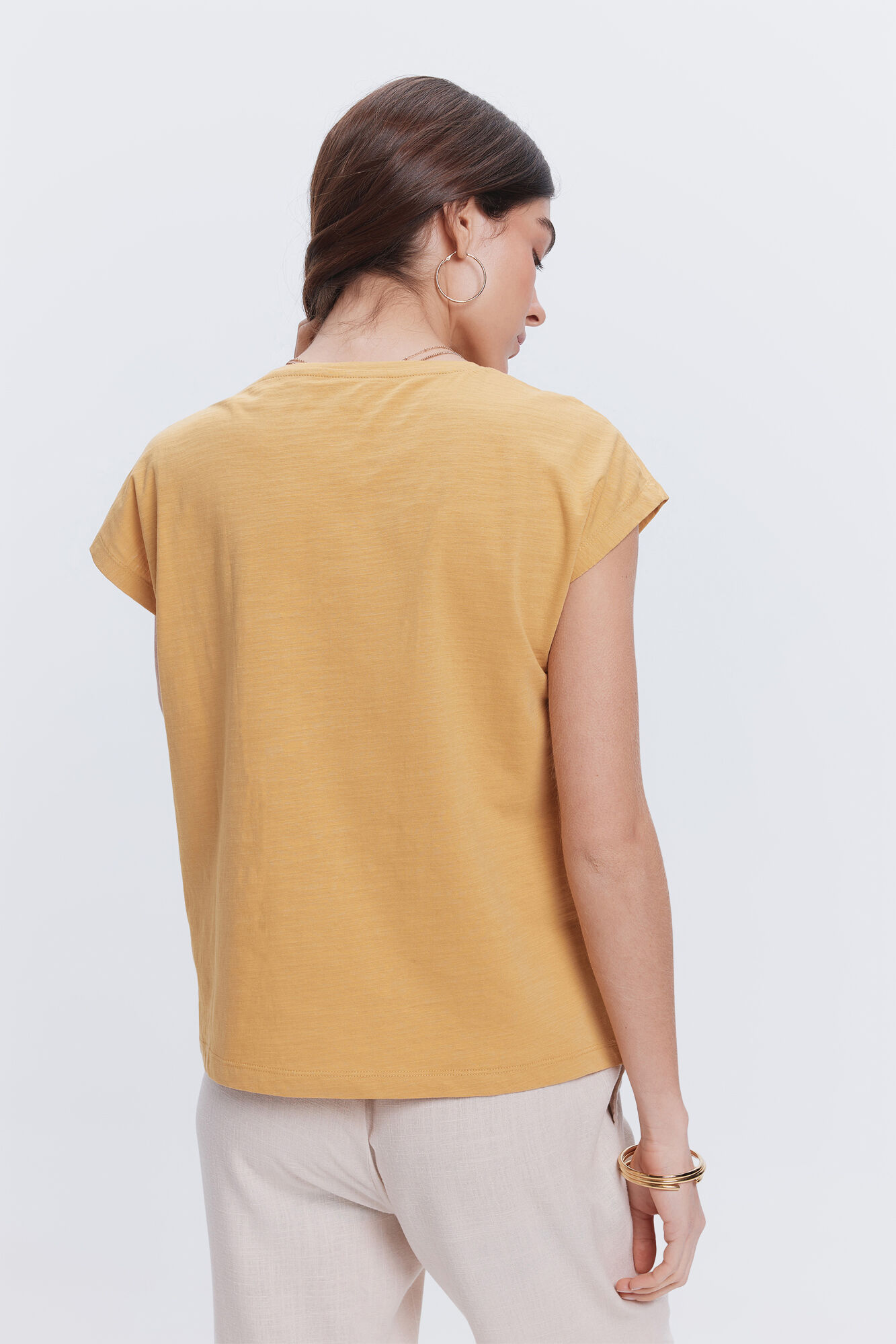 Milano Camiseta pliegues hombros Dorado/ Mostaza