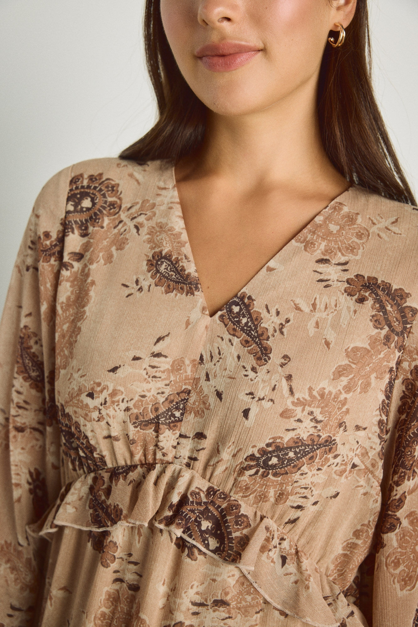 Milano Vestido cuello mao