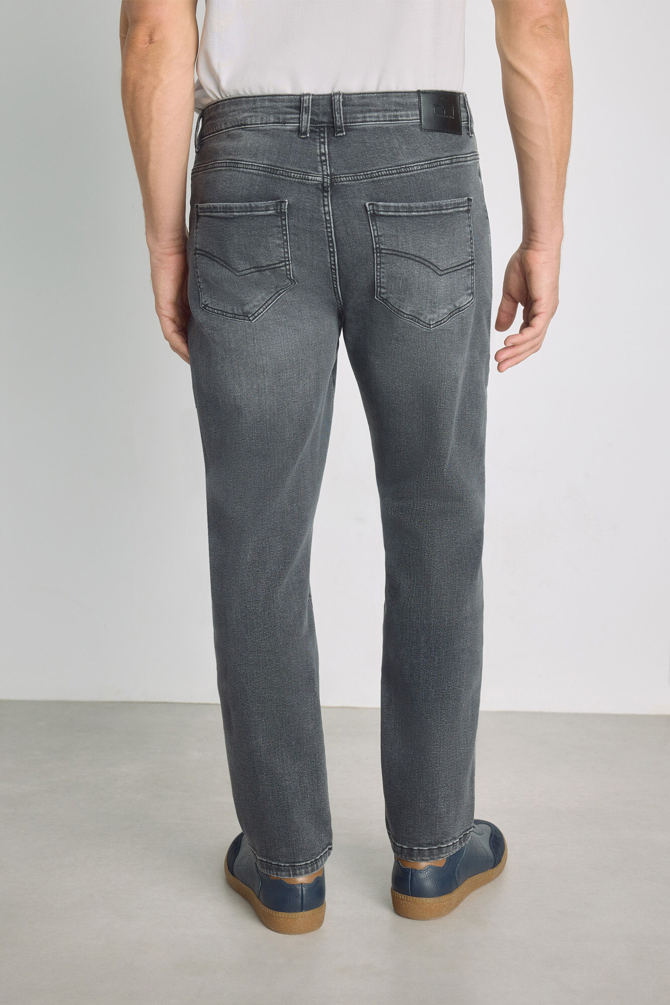 Milano Pantal&oacute;n de mezclilla regular fit Gris