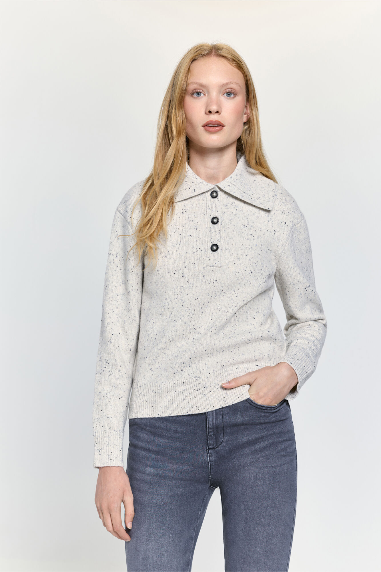 Milano Tejido de jersey grueso con cuello pluma Marfil