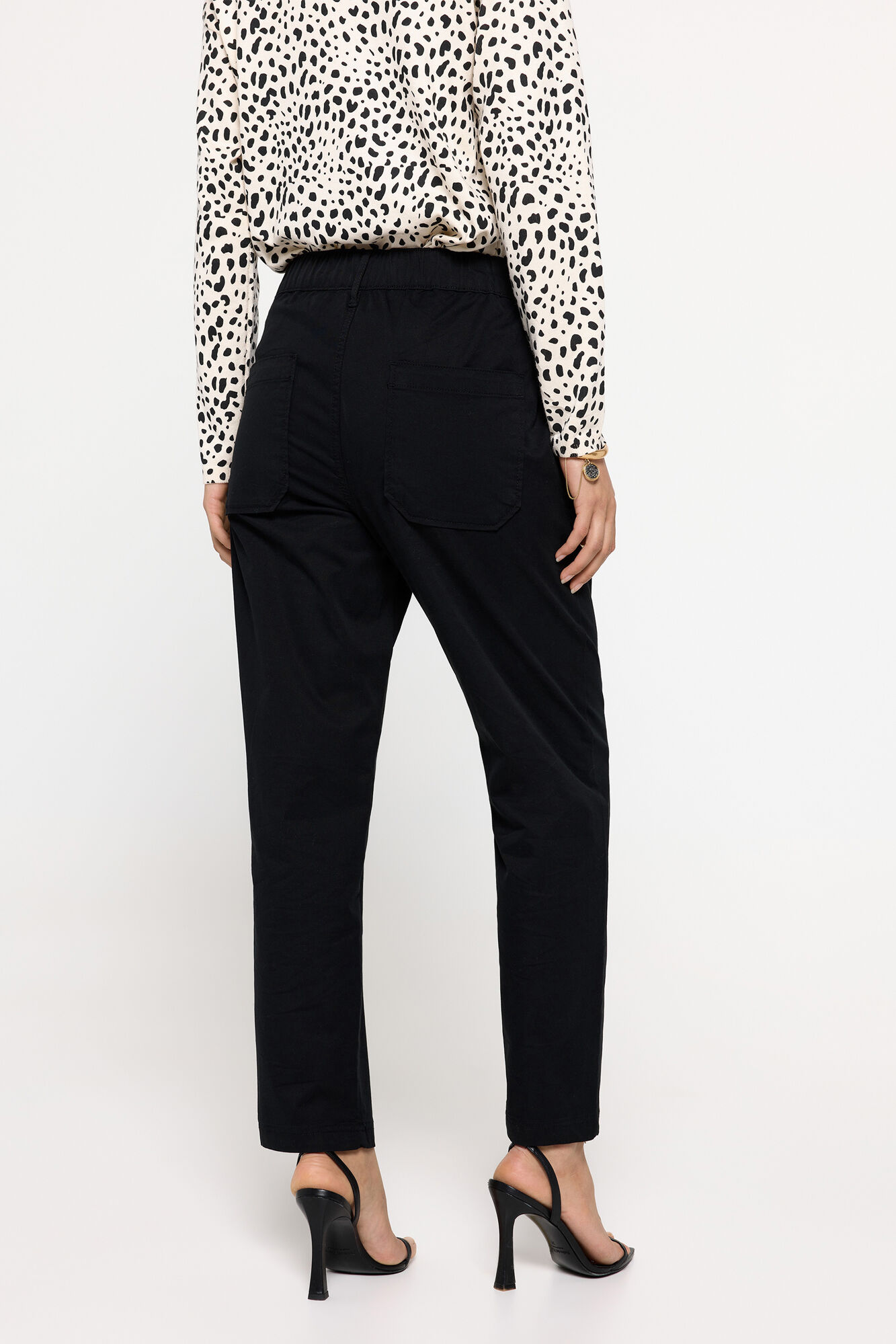 Milano Pantal&oacute;n Sport Negro