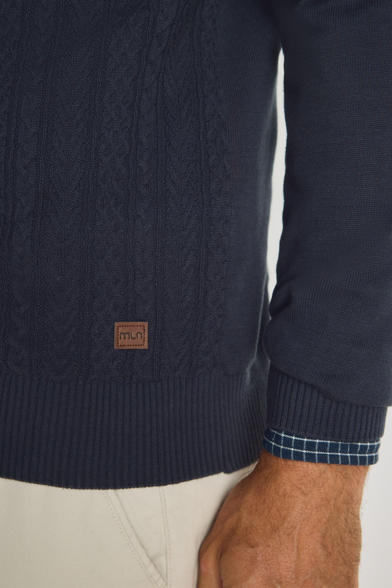 Milano Su&eacute;ter cuello redondo ajustado Navy