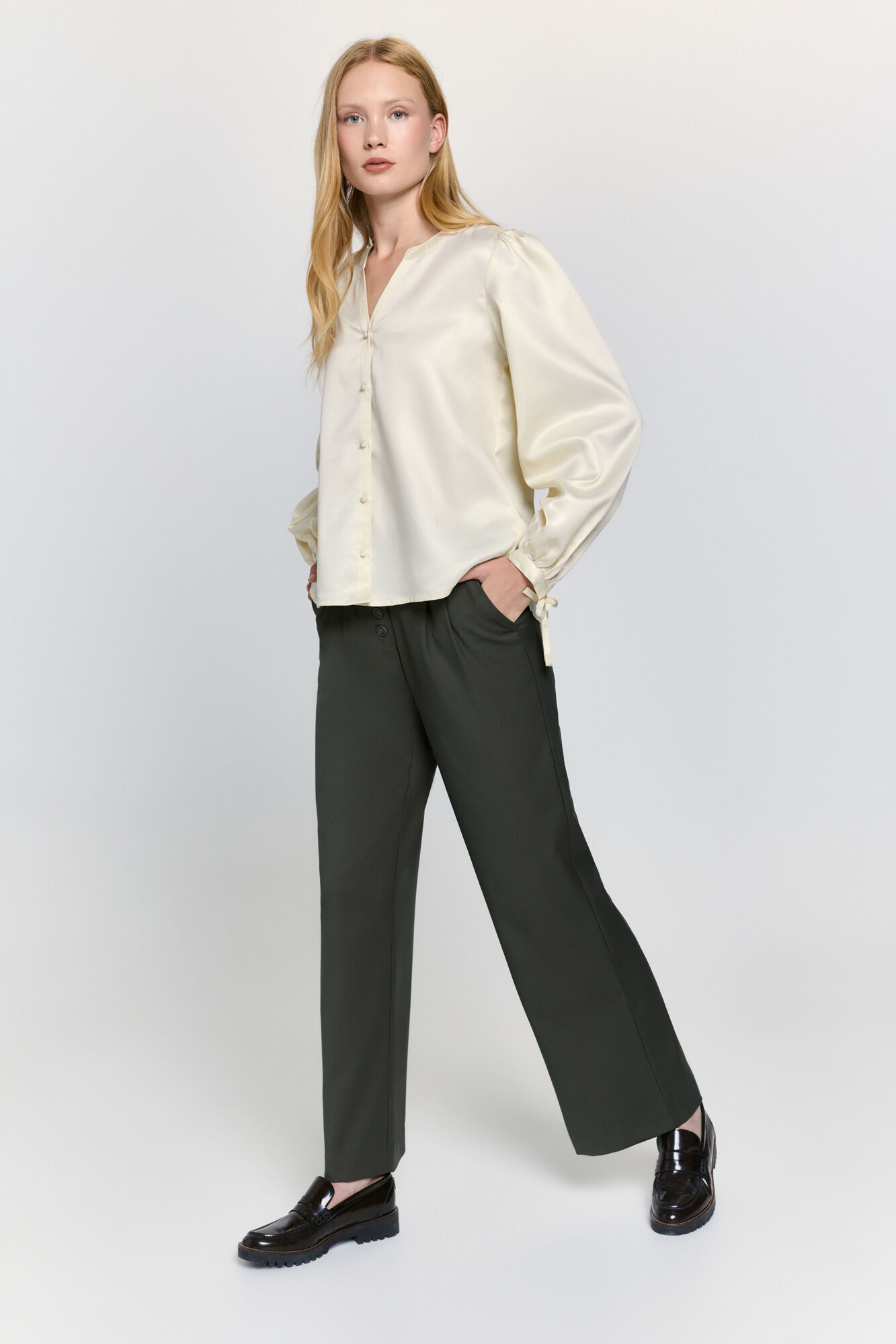 Milano Pantal&oacute;n de tiro alto y recto