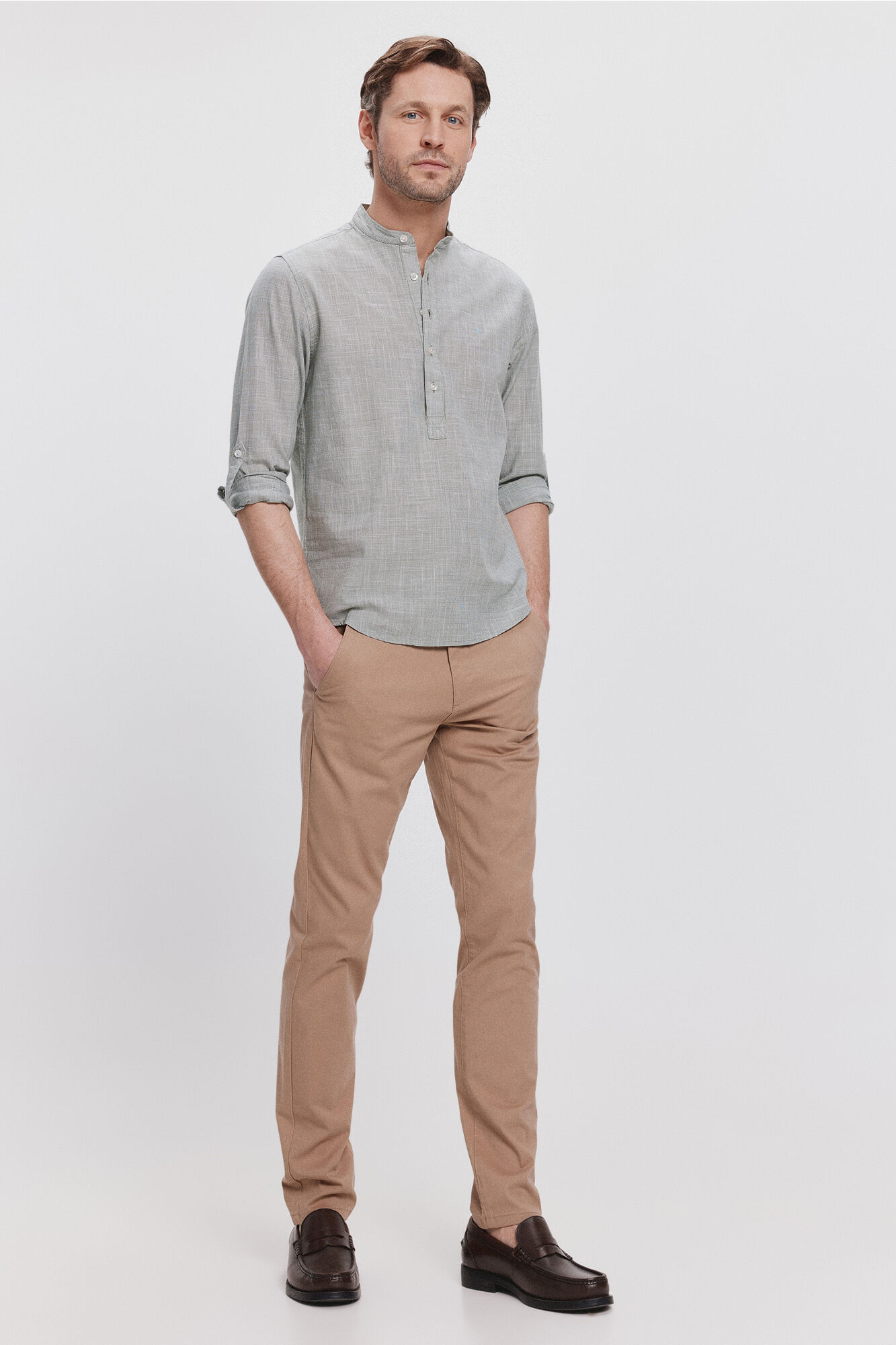 Milano Pantal&oacute;n Chino Liso