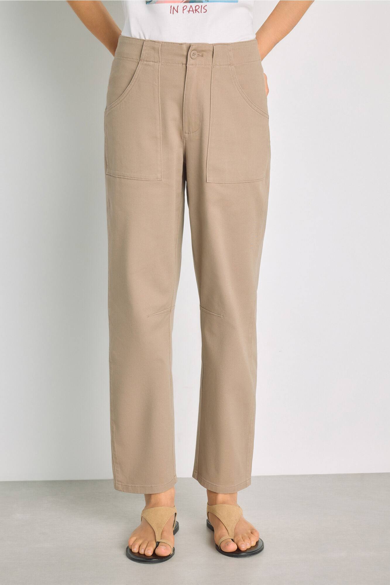 Milano Pantal&oacute;n color con bolsillos de parche