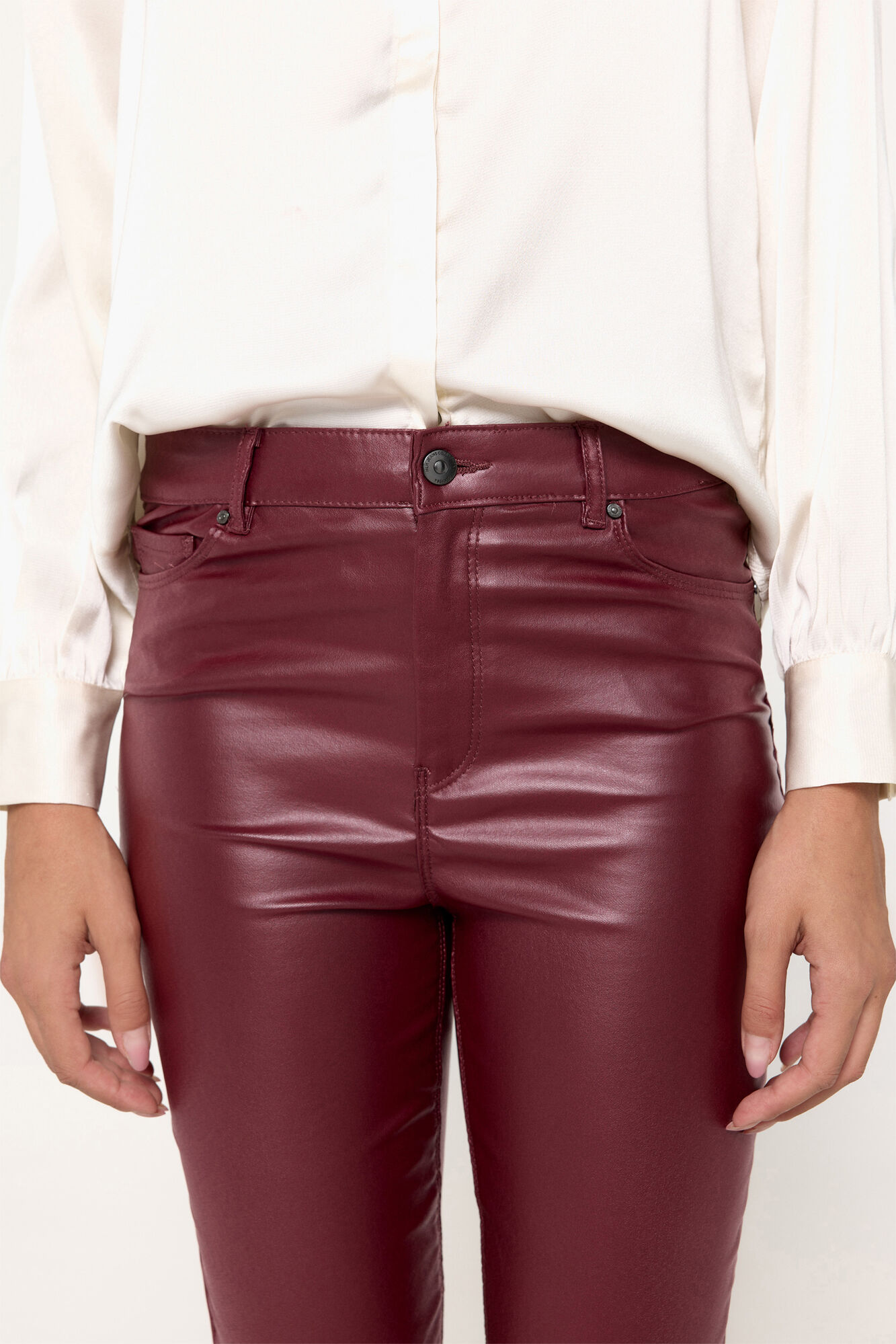Milano Pantal&oacute;n Encerado Granate
