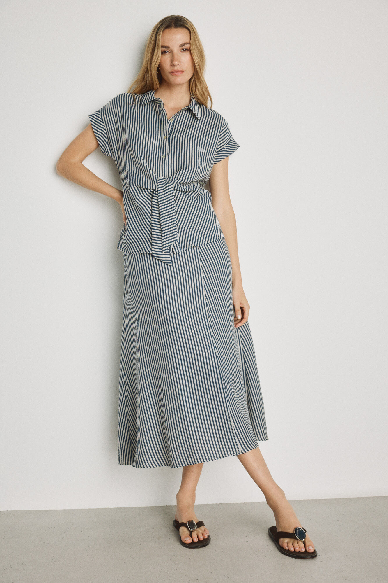 Milano Blusa de rayas manga corta Gris Claro