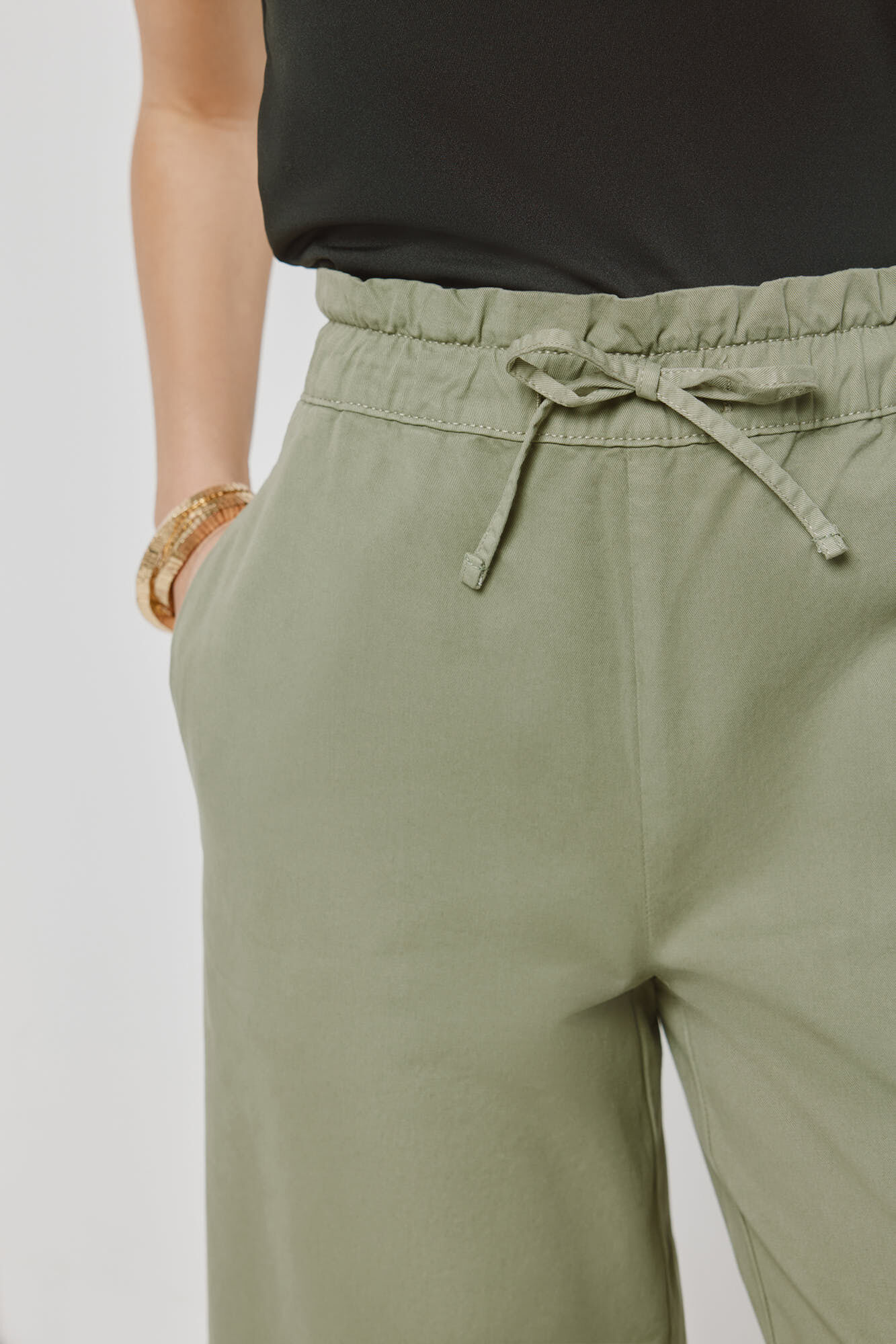 Milano Pantal&oacute;n holgado Kaki Claro