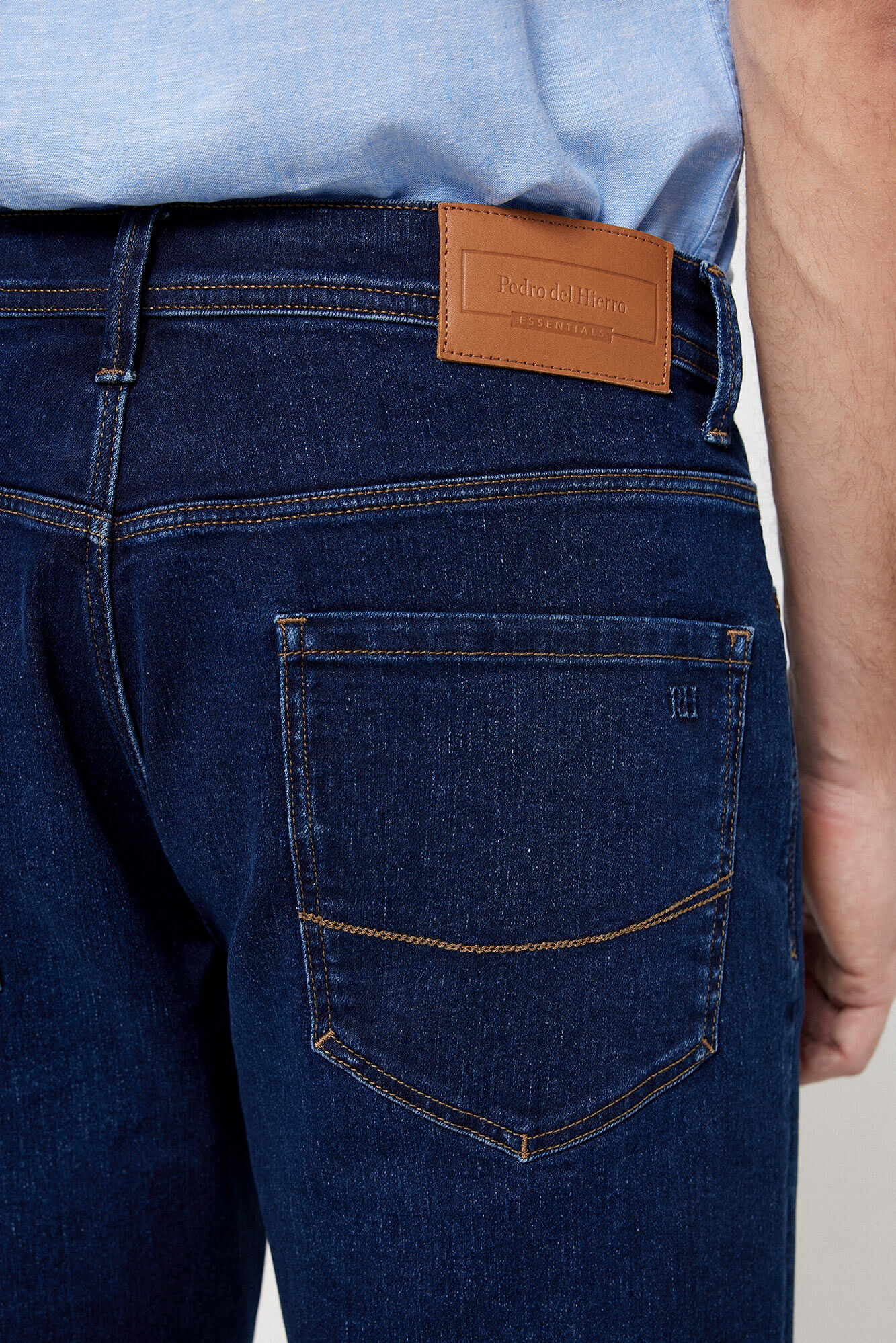 Pedro del Hierro Bermuda Denim Slim Azul