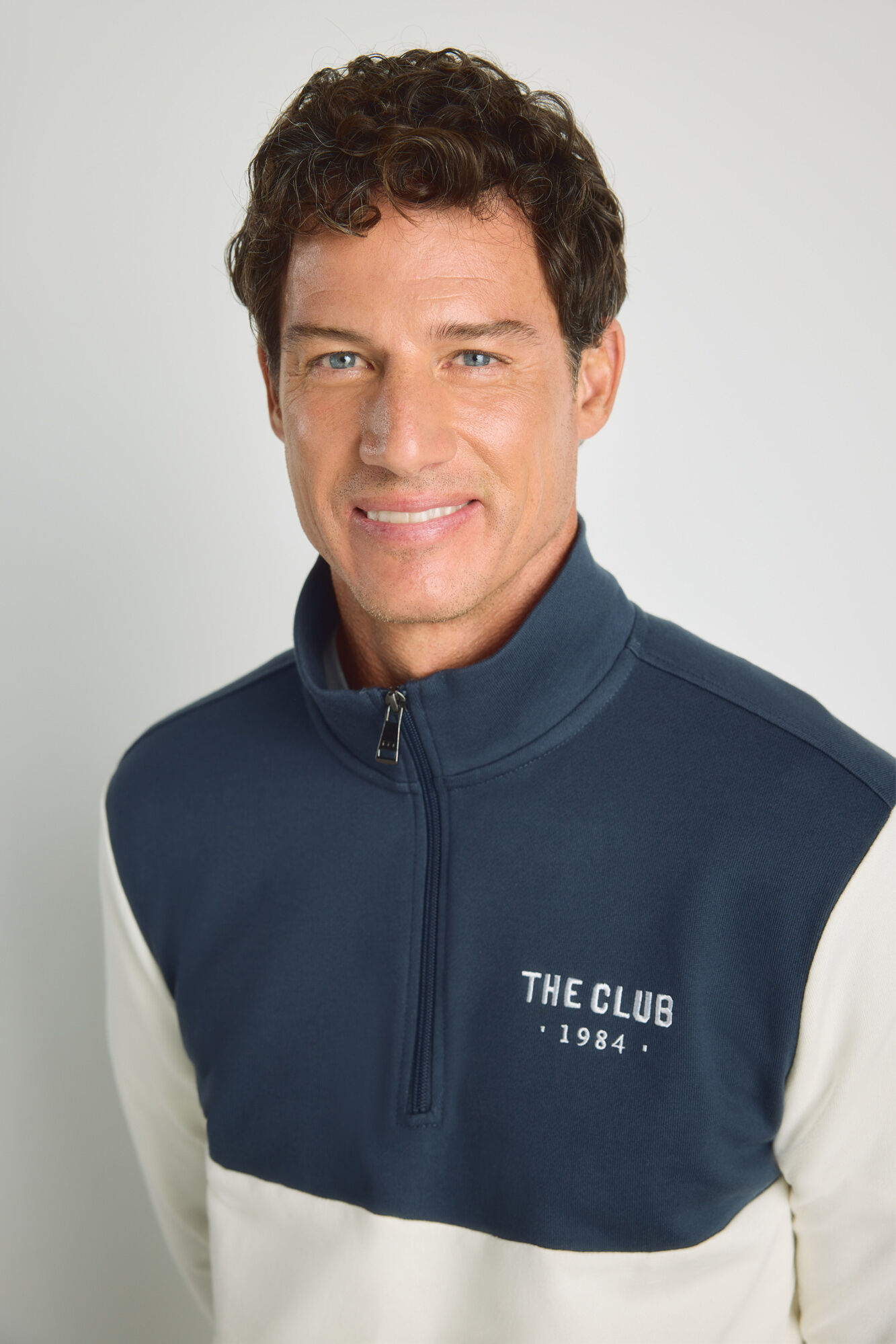 Milano Sudadera cuello semicisne con cierre Beige