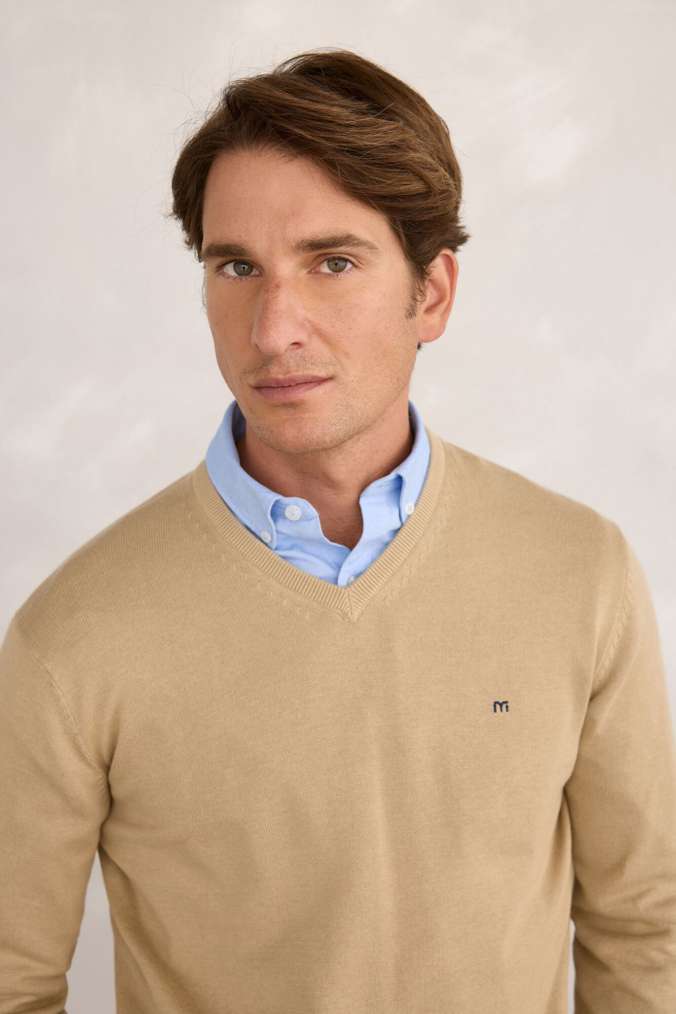 Milano Jersey b&aacute;sico en pico Beige