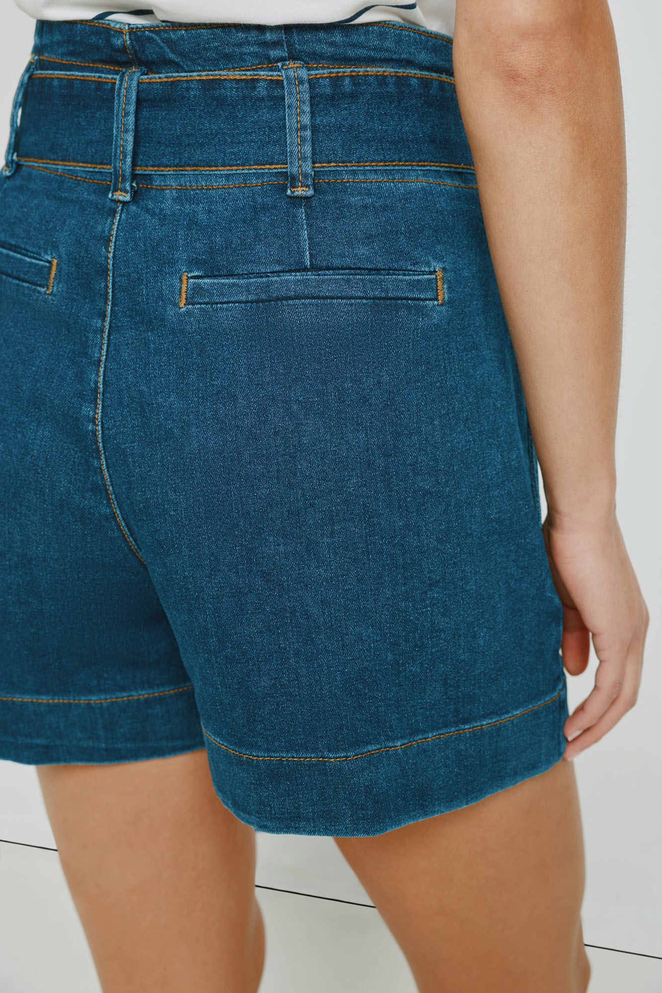 Milano Bermuda de mezclilla regular fit Navy