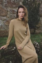 Milano Vestido de punto acampanado Beige/Camel
