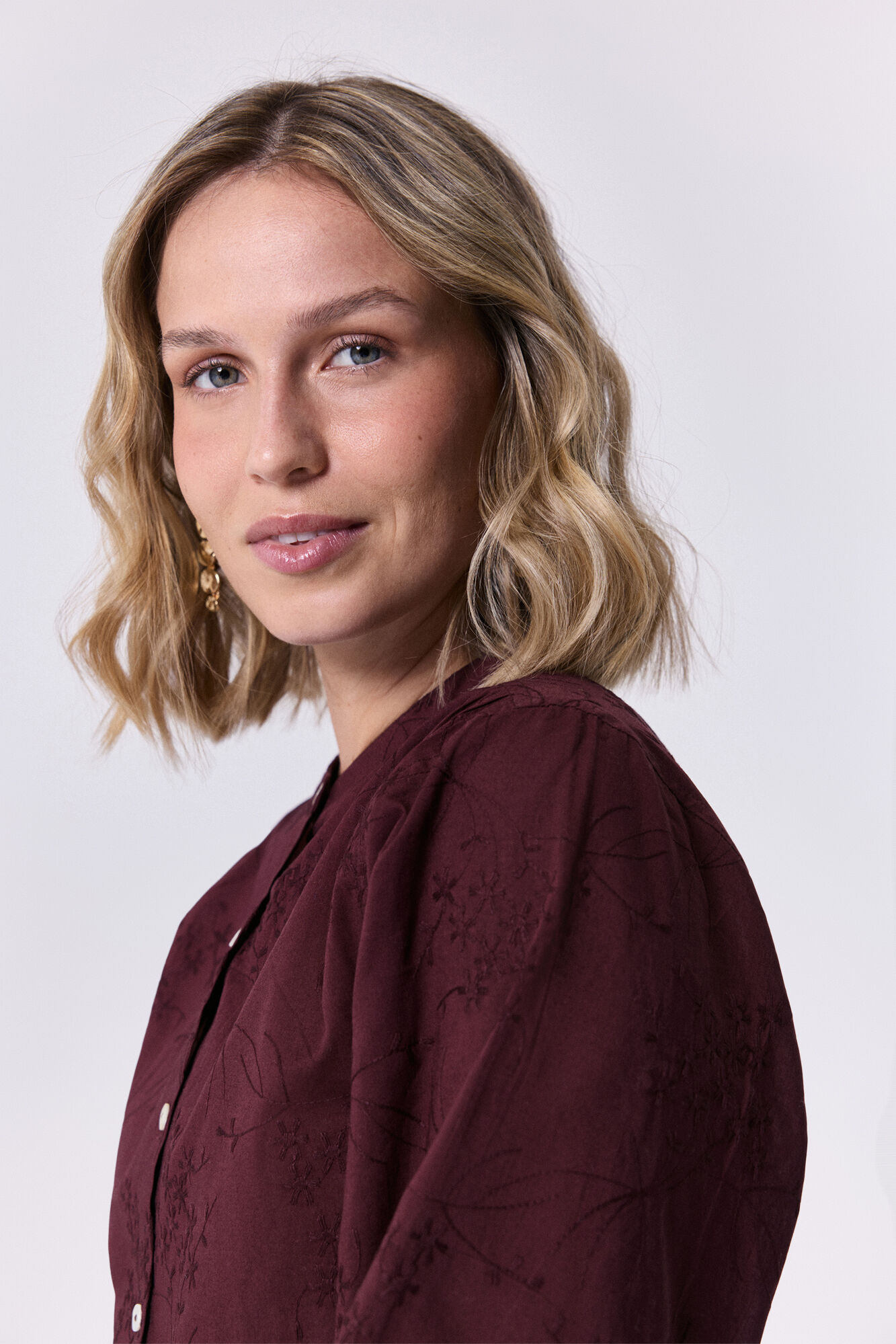 Milano Blusa de tejido bordado Vino