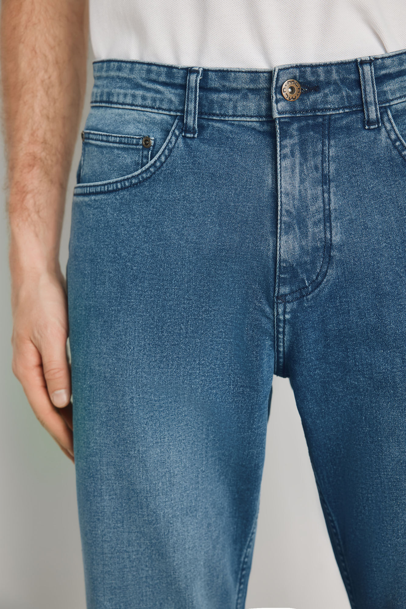 Milano Pantal&oacute;n de mezclilla regular fit Azul