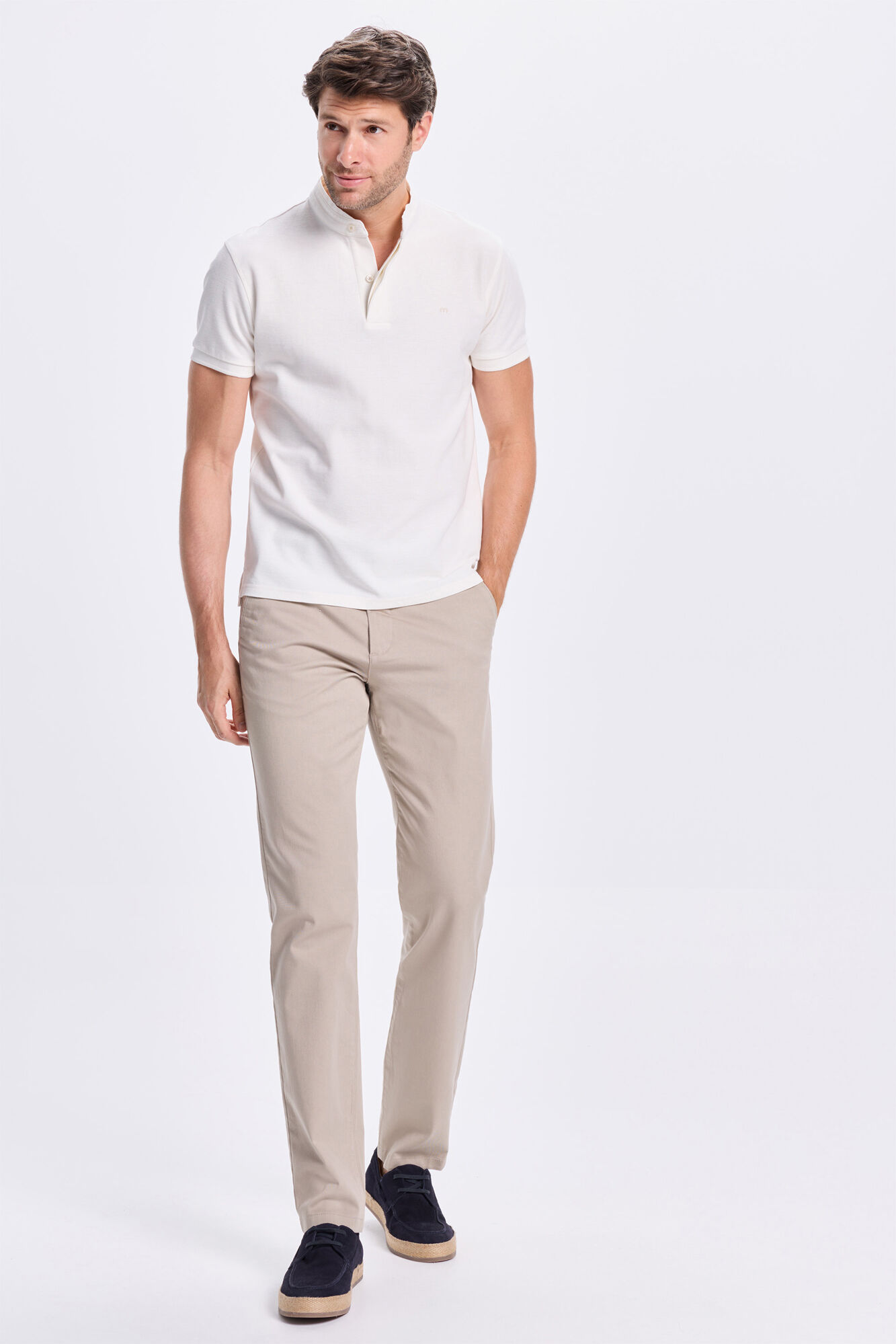 Milano Chinos lisos y liso