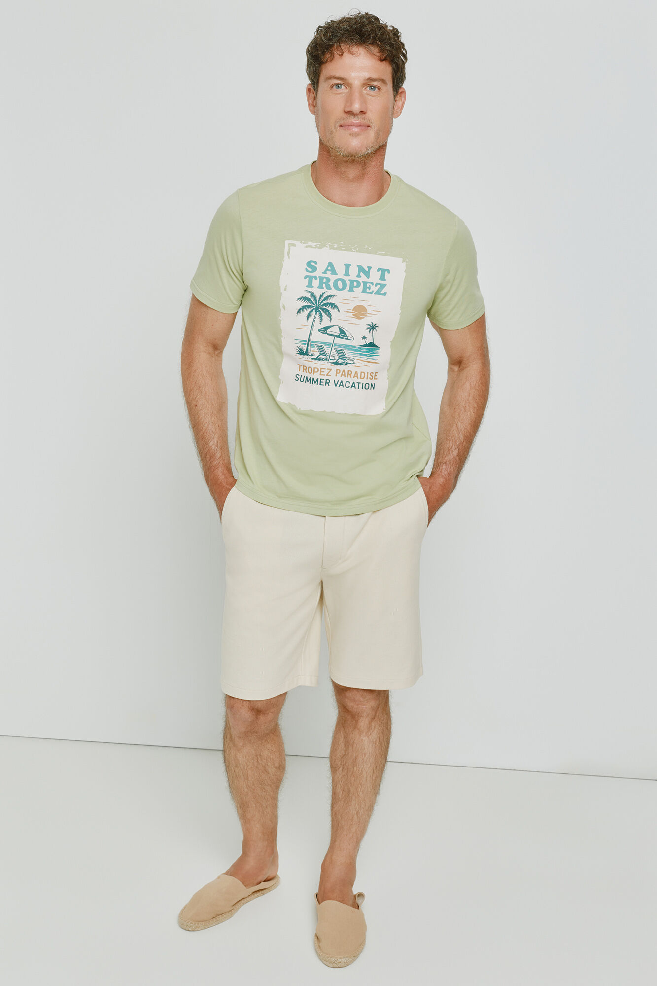 Milano Bermudas microestructura