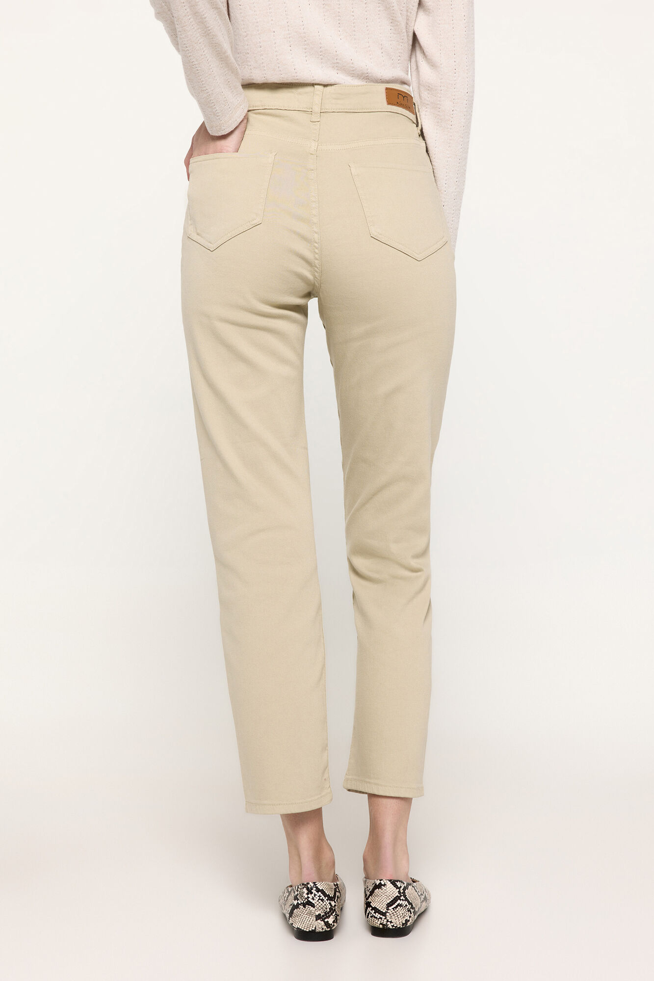 Milano Pantal&oacute;n cinco bolsillos Beige