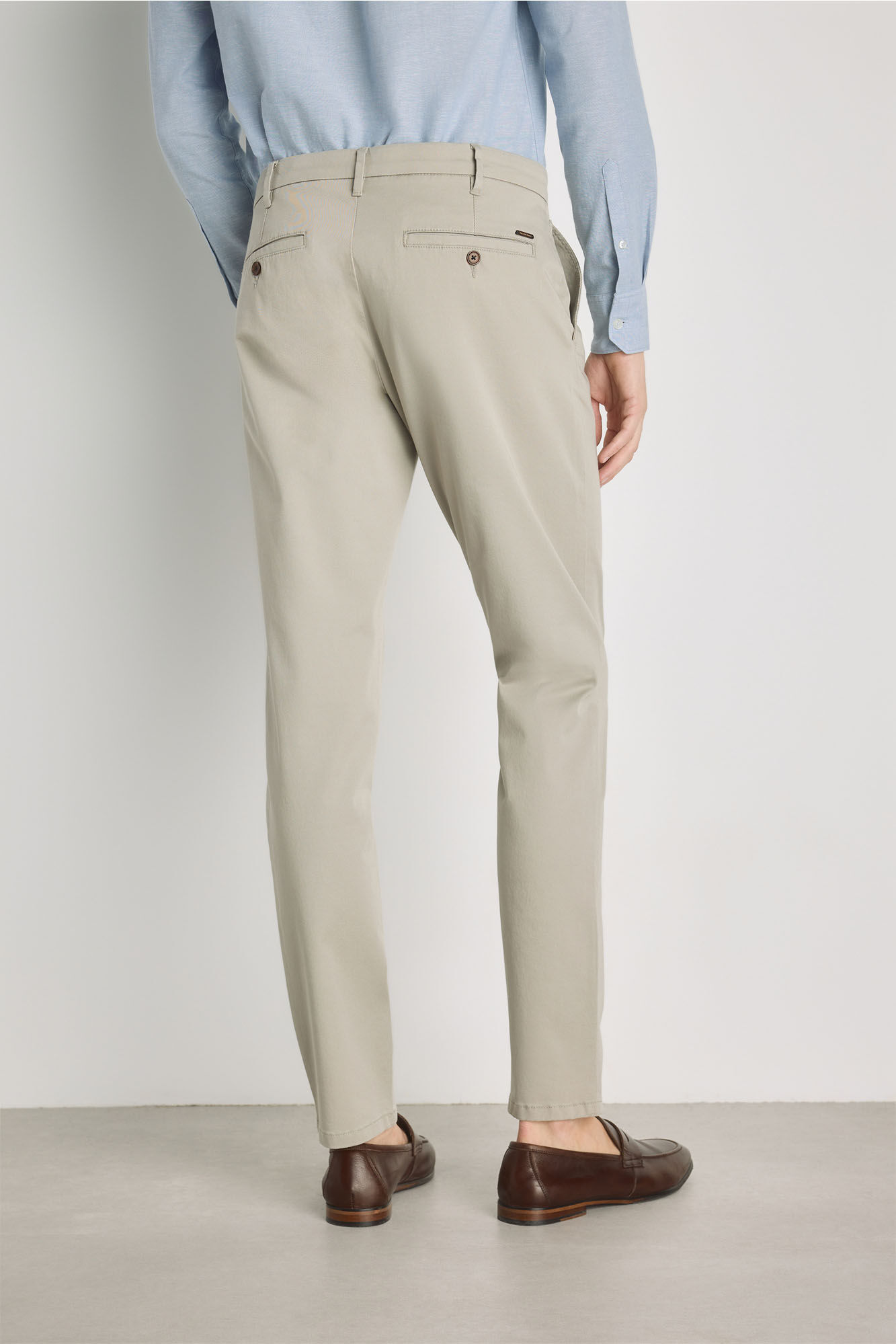 Pedro del Hierro Pantal&oacute;n chino slim fit Kaki Claro