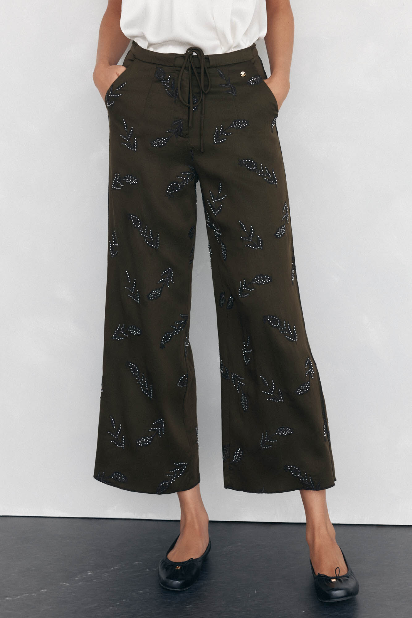 Pedro del Hierro Pantal&oacute;n recto bordado