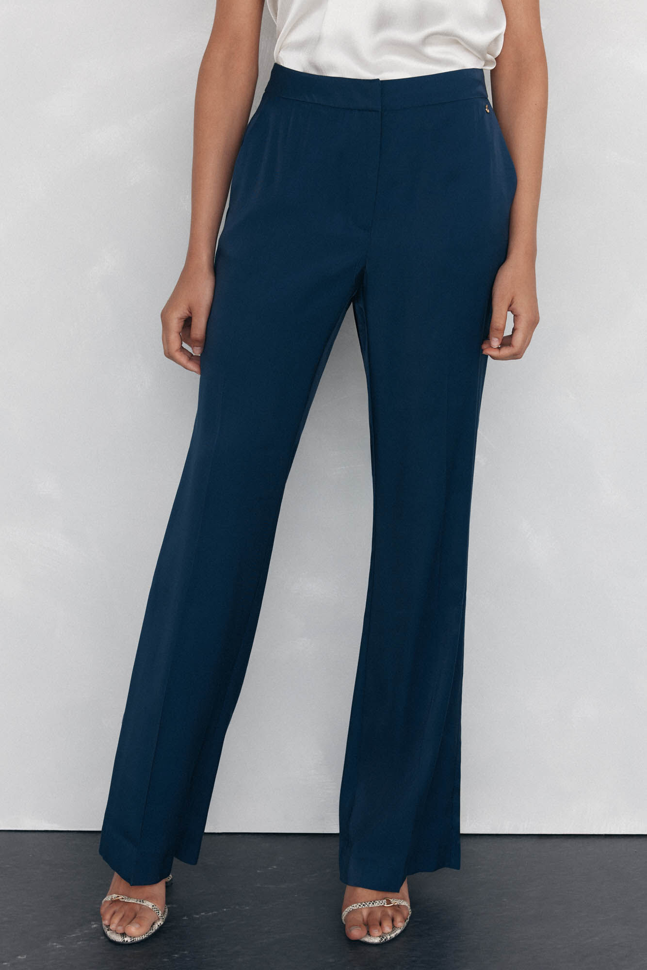 Pedro del Hierro Pantal&oacute;n flare