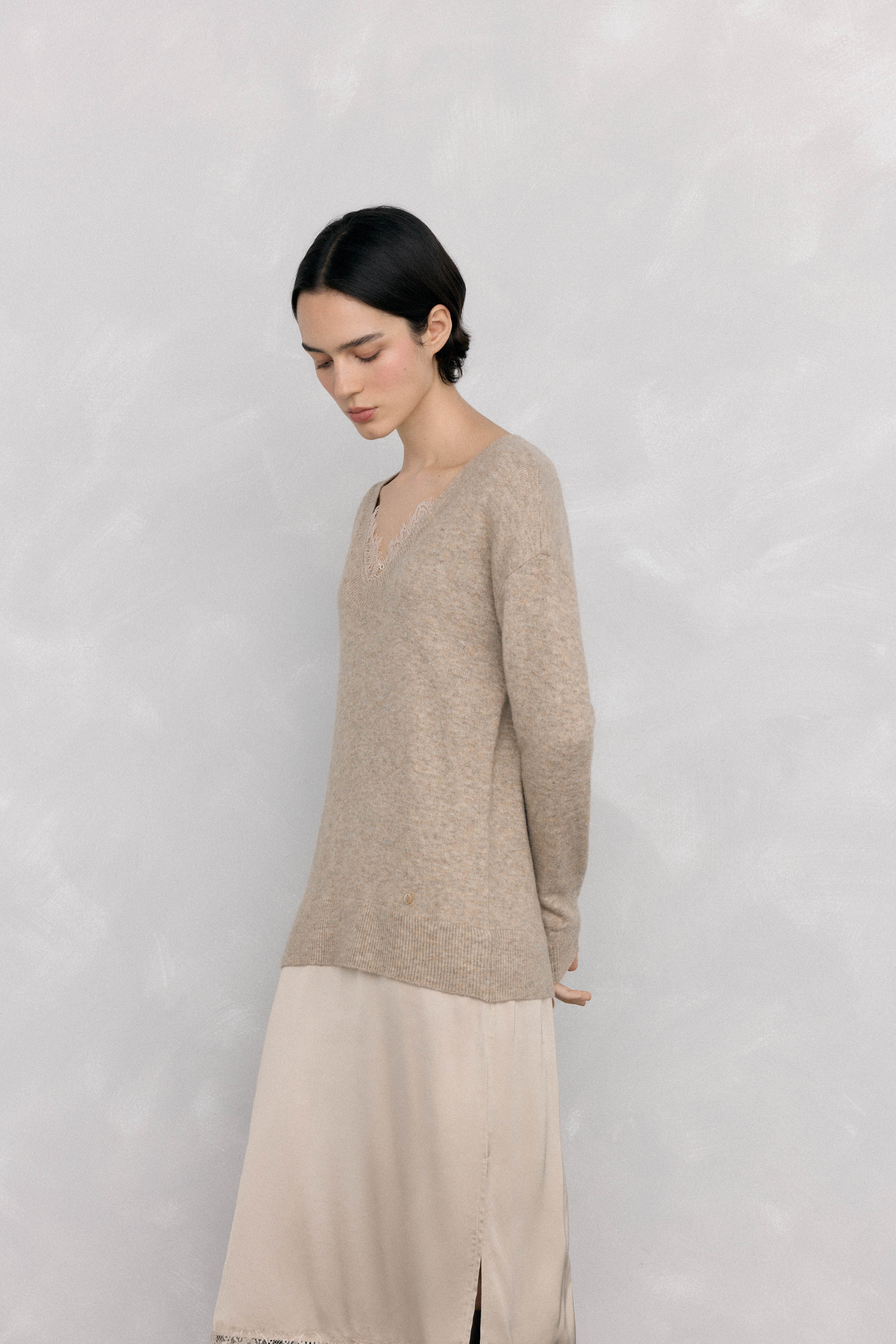 Pedro del Hierro Vestido de punto lencero Beige